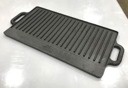 REVERSIBLE CAST IRON GRIDDLE W/ HANDLES, RIBBED/FLAT, TOMLINSON 1024973 - NEW