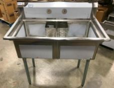 DOUBLE POT SINK WITH CORNER DRAINS - OMCAN 22113 - OVERALL DIMS 41" X 23.5" X 44"