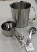 1000ML HEAVY DUTY STAINLESS GRADUATED MEASURE & 8 PIECE MEASURING CUP AND SPOON SET - NEW