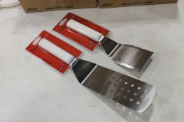 MUNDIAL 4" X 3" HAMBURGER TURNER W5686 & 8" X 3" PERFORATED TURNER W5681 - NEW