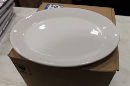 DUDSON CLASSIC OVAL PLATTER 10.5" - 24/CASE, MADE IN ENGLAND