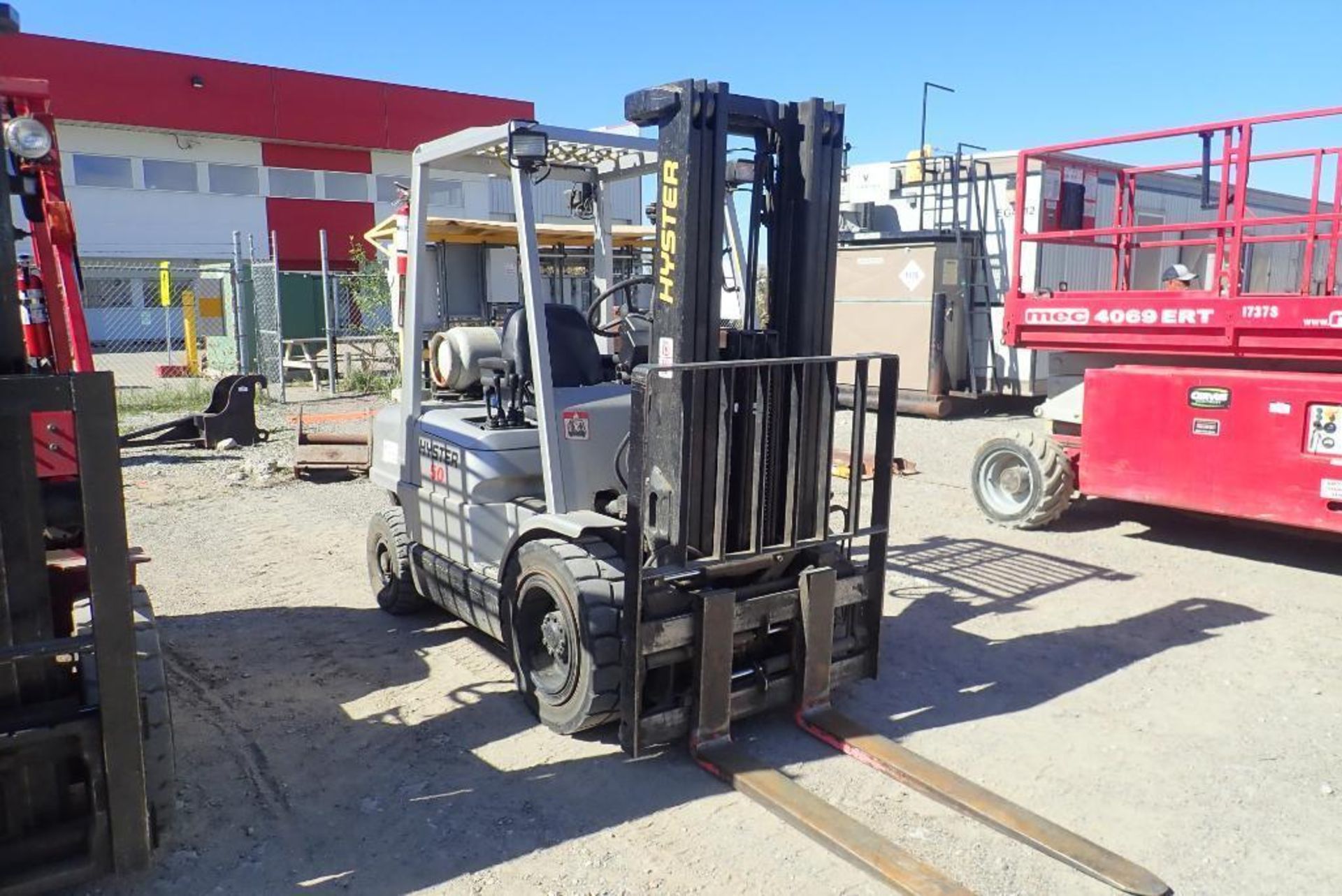 Hyster H50XM 4,250lbs Capacity LPG Forklift. SN H177B827372Y. - Image 2 of 8