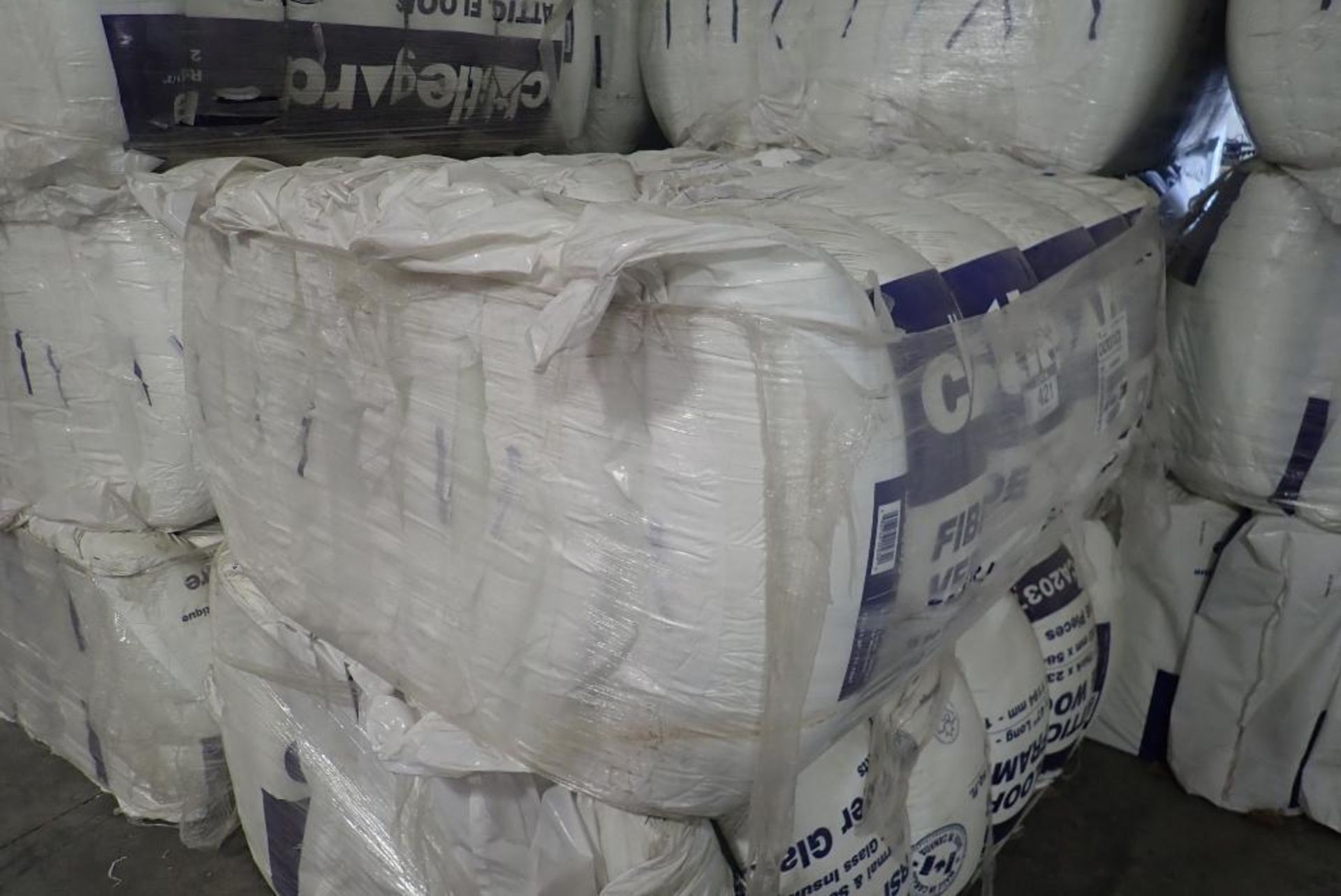 Lot of 10 Bundles R20x23" Insulation.