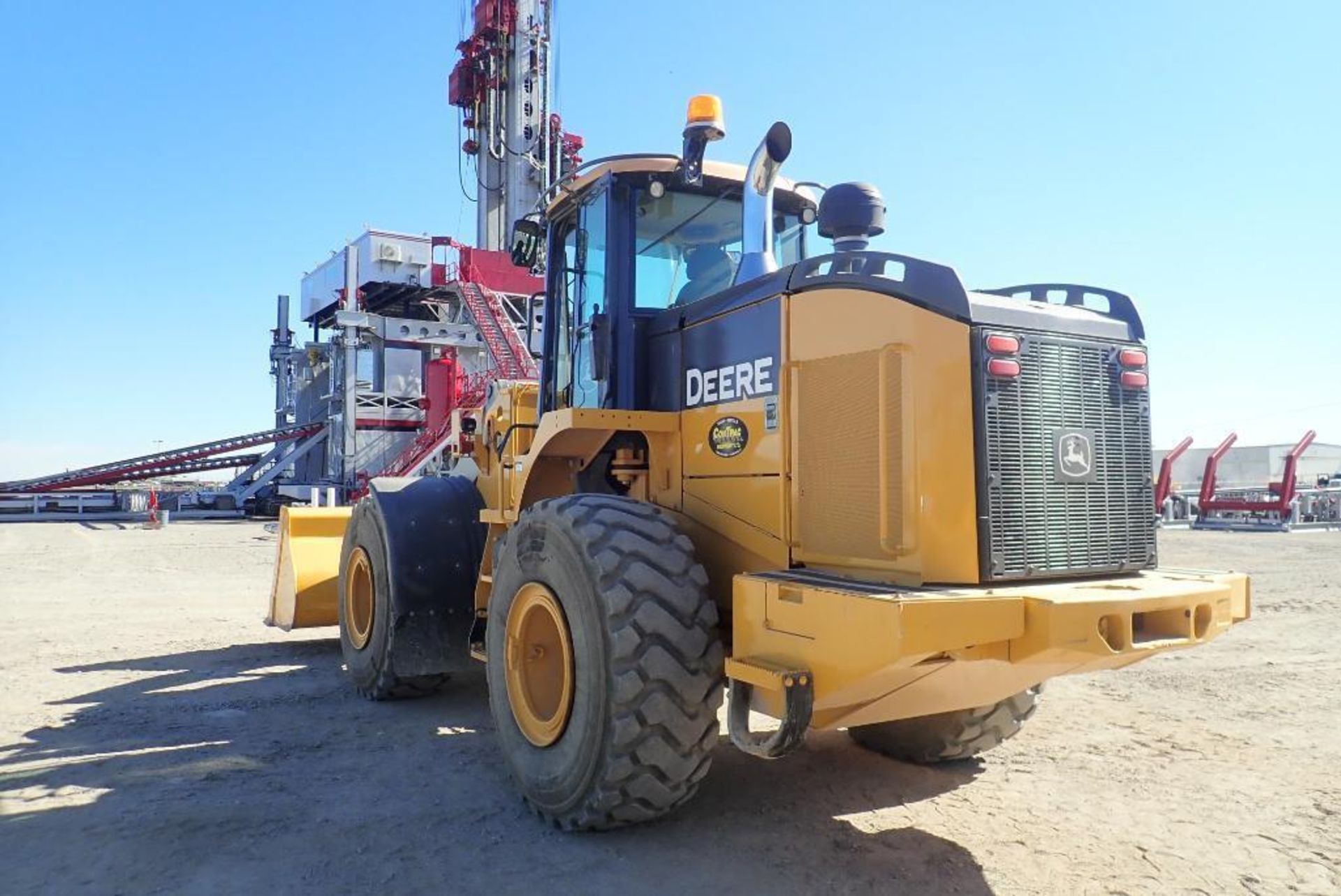 2013 John Deere 644K Articulating Wheel Loader. SN 1DW644KPHDE653050. NOTE: REMOVAL AUG 17TH. - Image 4 of 12