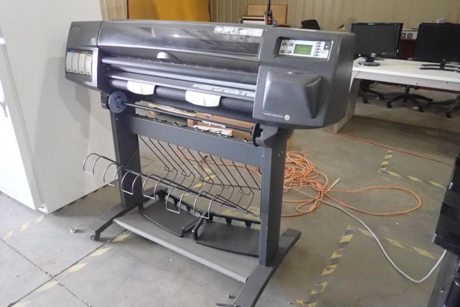 HP DesignJet 1055CM Plotter.