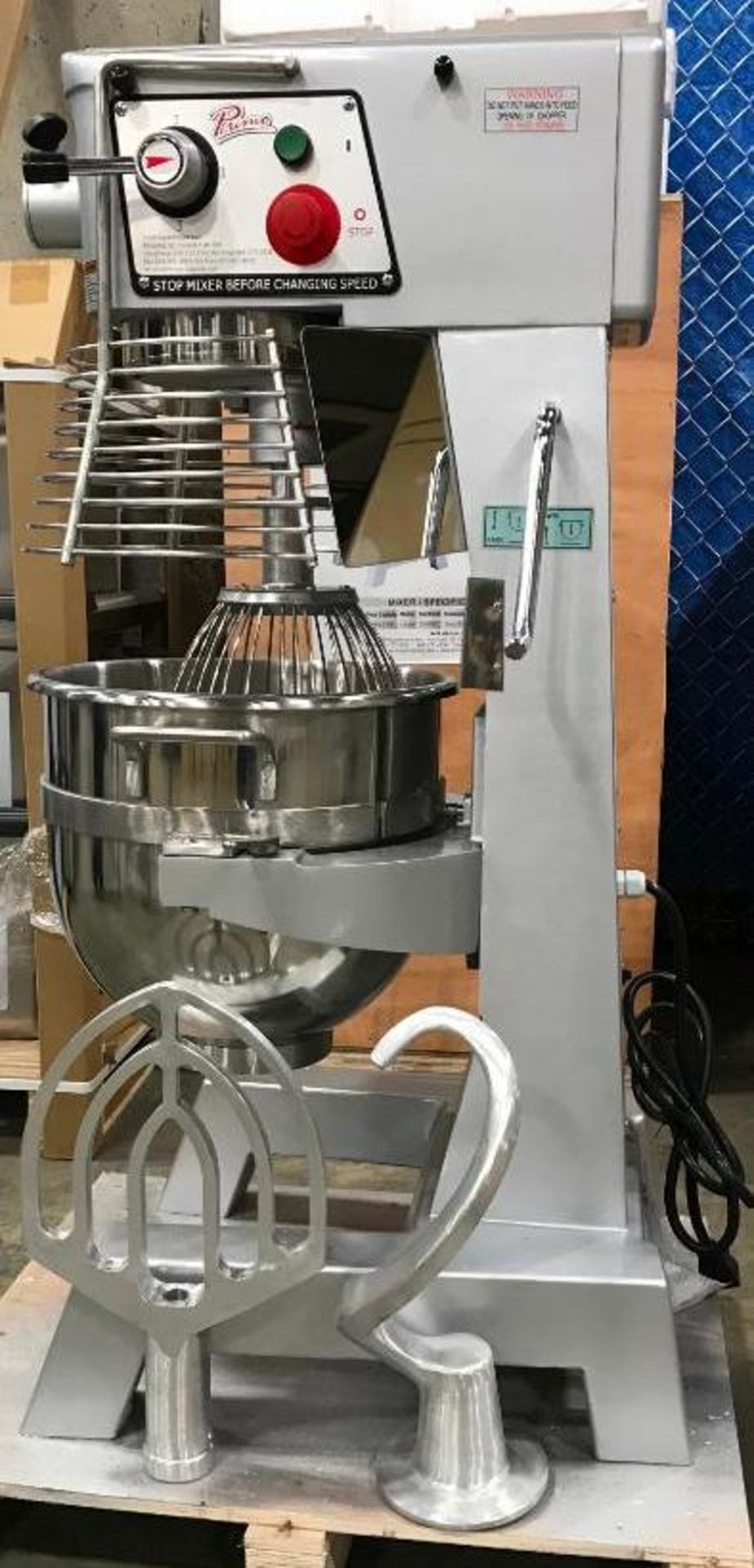 30QT NEW PRIMO PLANETARY MIXER, BOWL GUARD, HOOK, WHIP, PADDLE, #12 ATTACHMENT HUB - Image 2 of 8