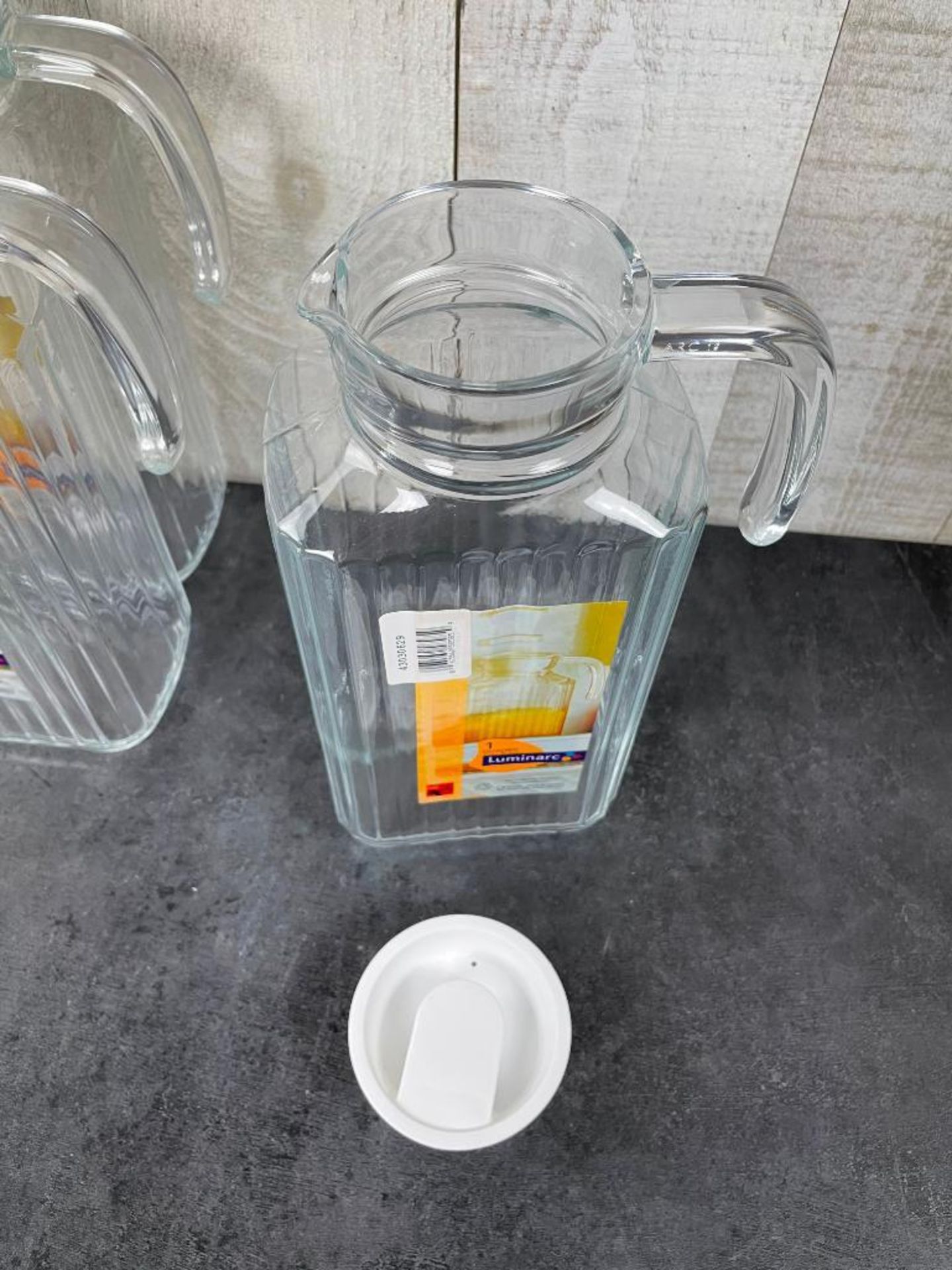 1.7L GLASS JUG WITH POURING LID - LOT OF 6 - Image 4 of 7