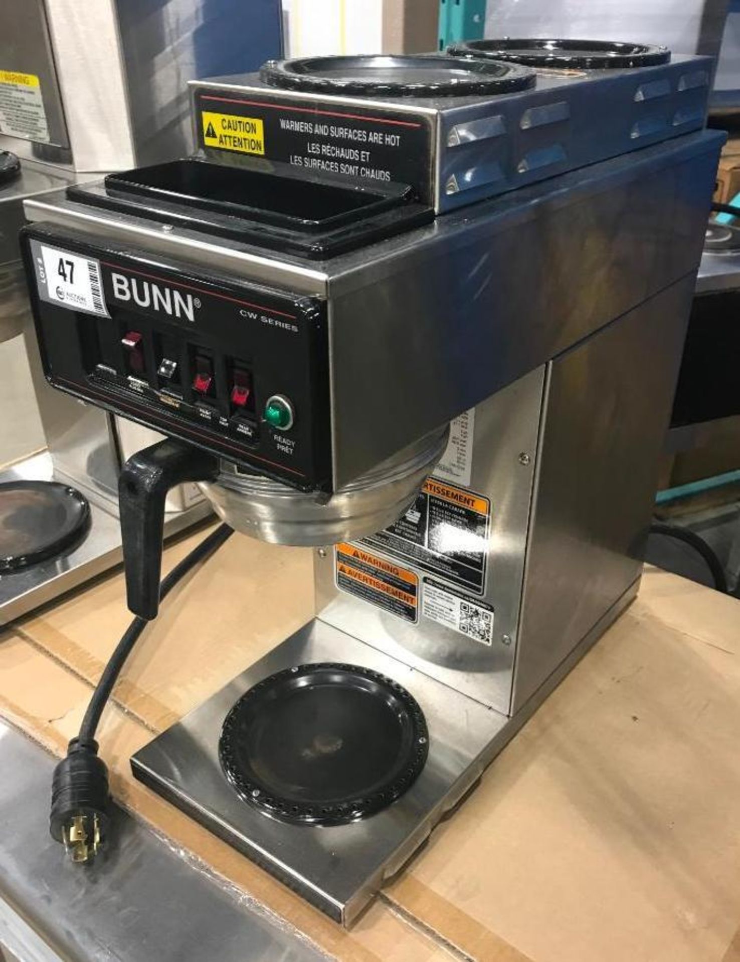 BUNN CWT-35-3T 12 CUP AUTOMATIC COFFEE BREWER WITH 3 WARMERS