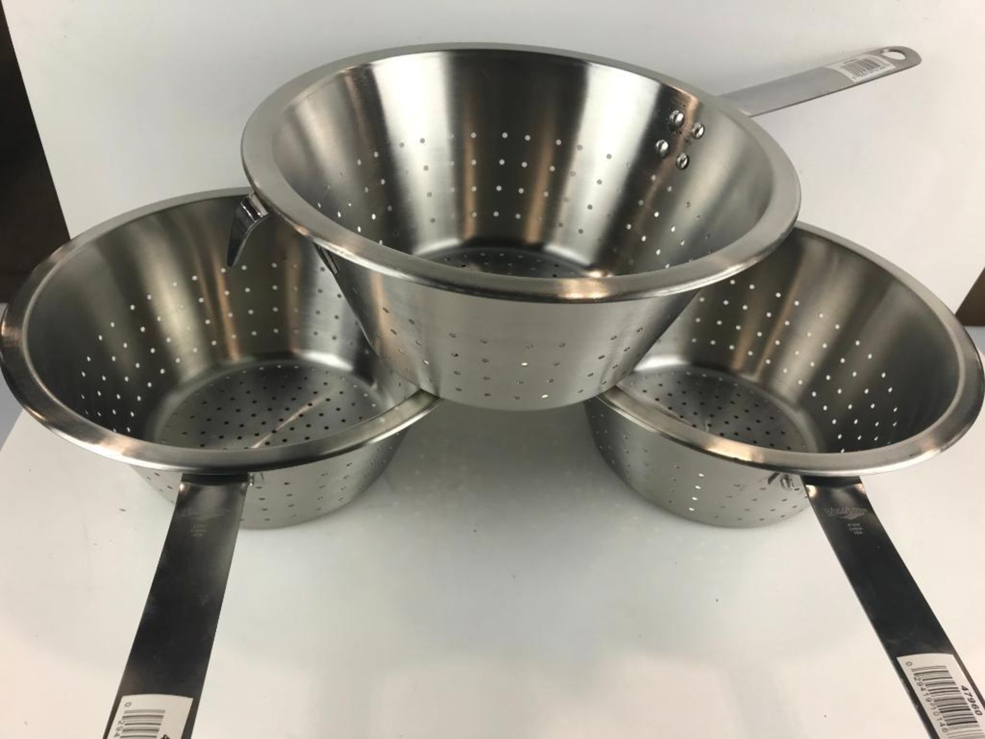 VOLLRATH 47960 HEAVY STAINLESS STEEL 10.5" X 4" SPAGHETTI COOKER/STRAINER, LOT OF 3 - Image 3 of 3