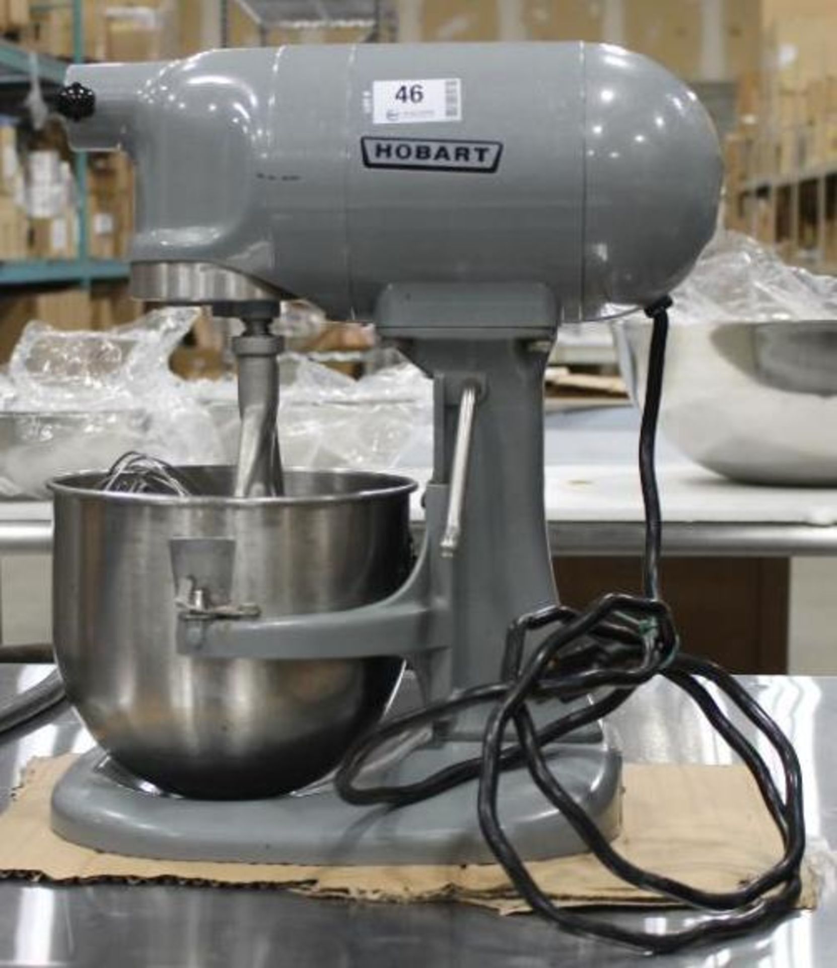 HOBART N50 5QT MIXER WITH HOOK, WHIP, PADDLE