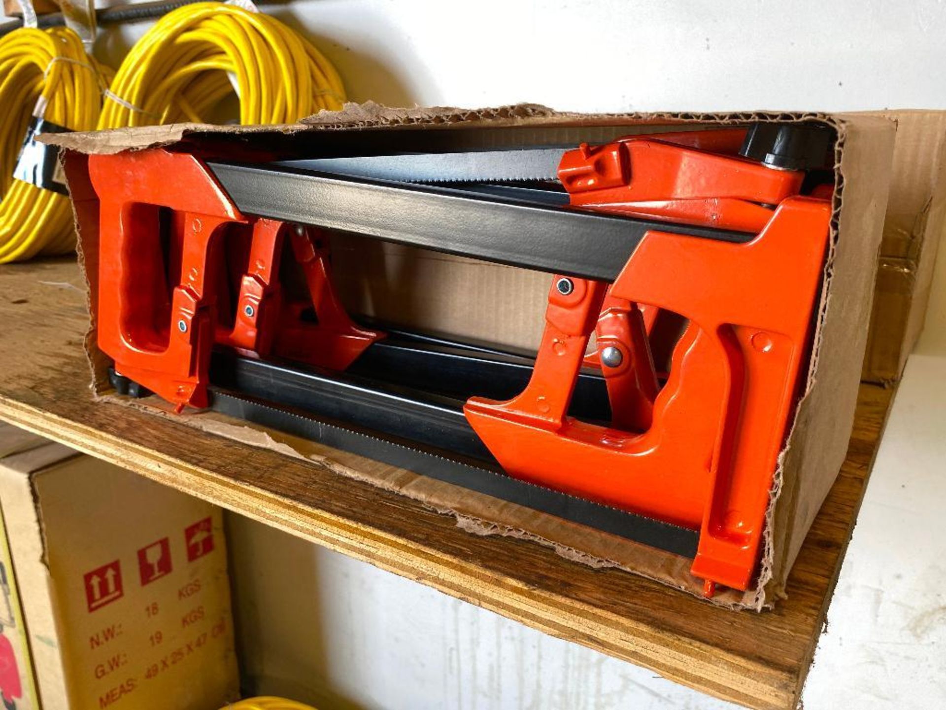 Case of (6) Hacksaws