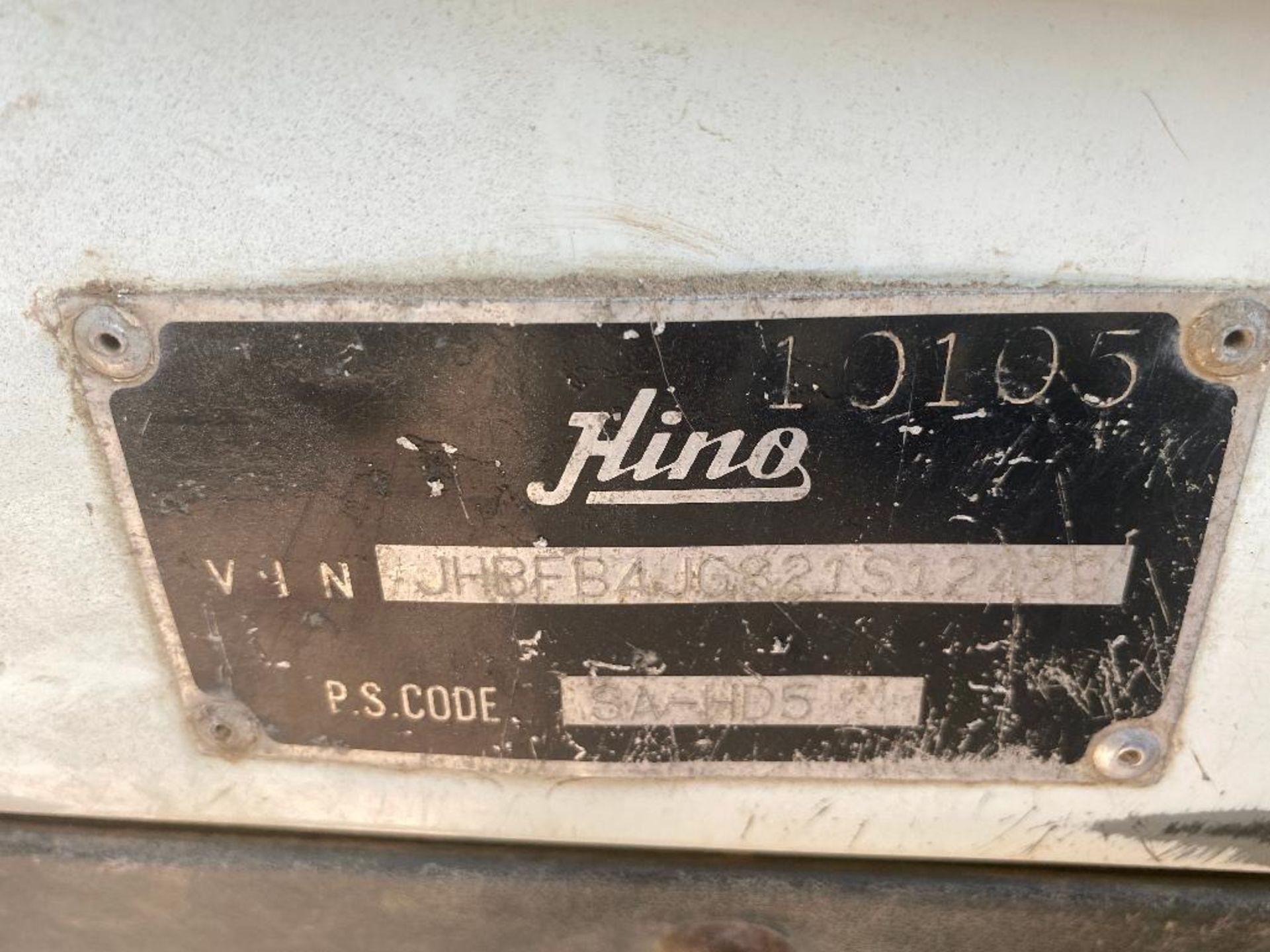 2002 HINO FB Diesel Van VIN #: JHBFB4JG821S12429 - Image 9 of 18