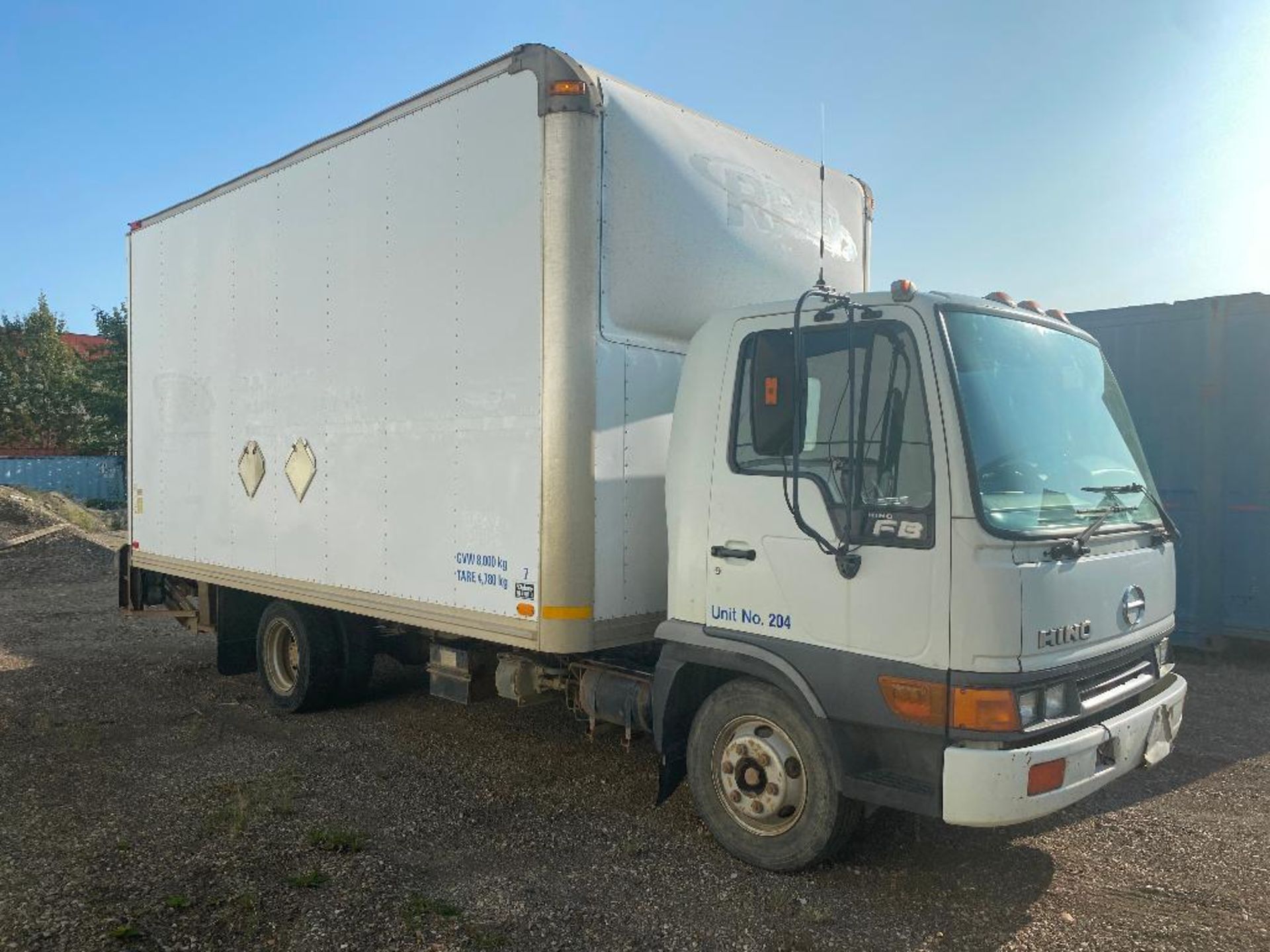 2002 HINO FB Diesel Van VIN #: JHBFB4JG821S12429 - Image 2 of 18