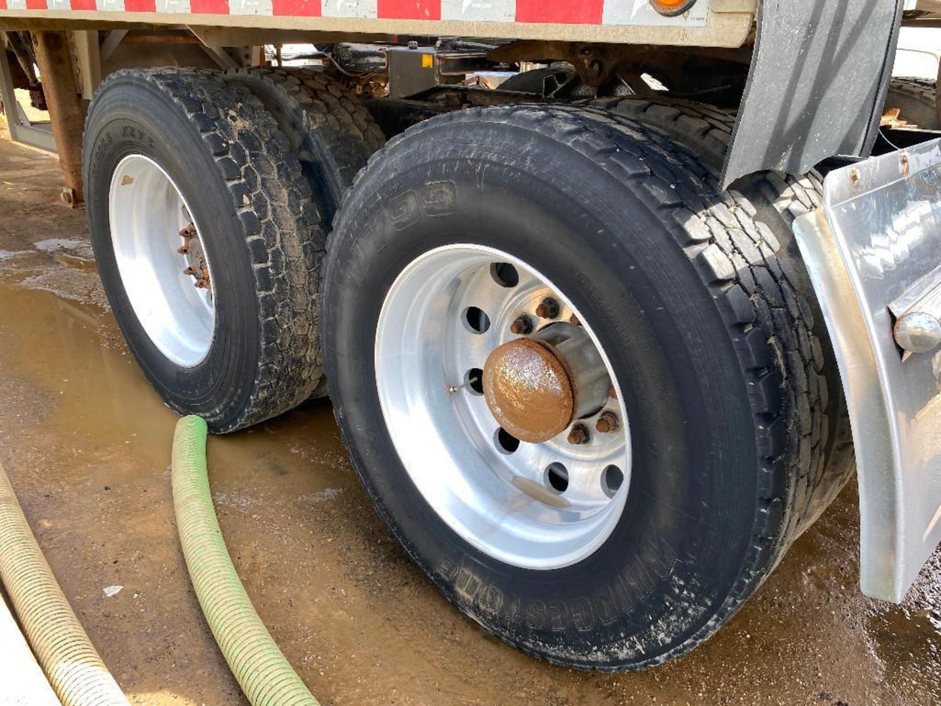 2018 Mack CXU613 T/A Semi-Vac w/ Vantage Tri-Axle Vac Trailer VIN #: 1M1AW07Y9JM085638 - Image 36 of 41