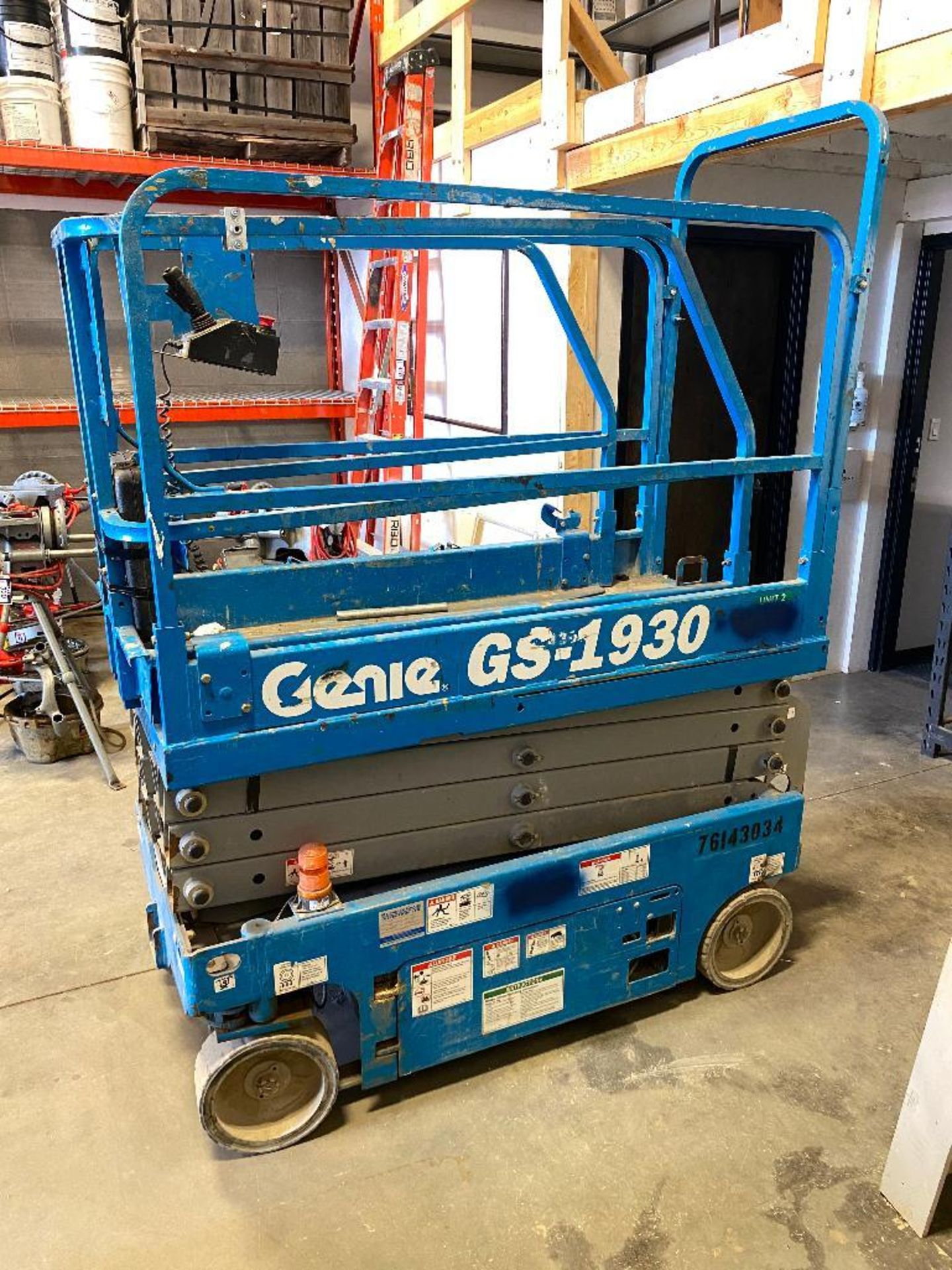 Genie GS - 1930 Electric Scissor Lift - Image 5 of 7