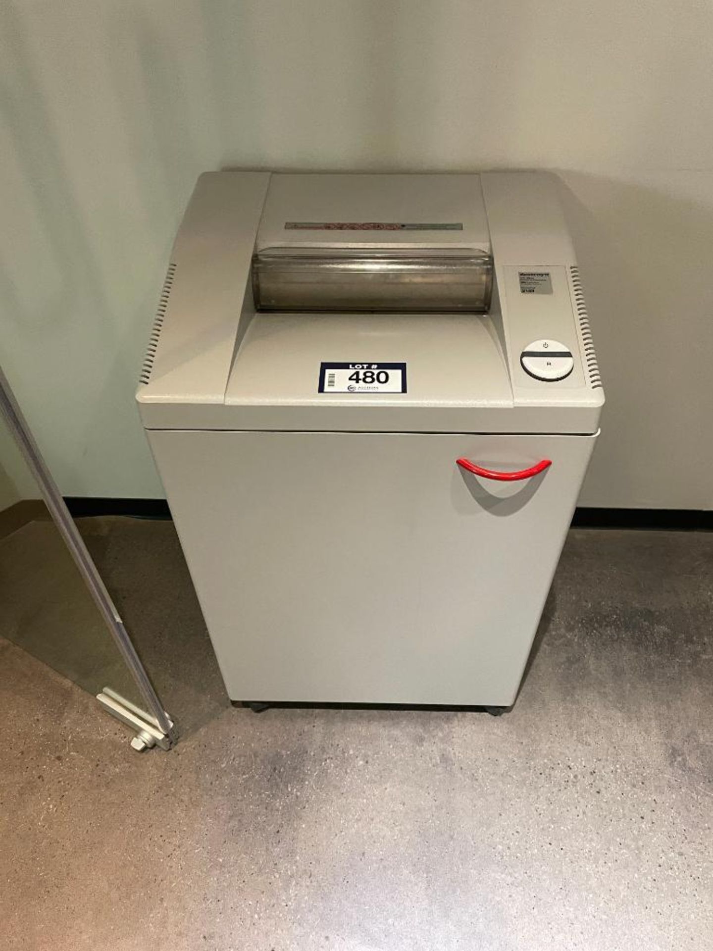 MBM 3103 Destroyit Paper Shredder