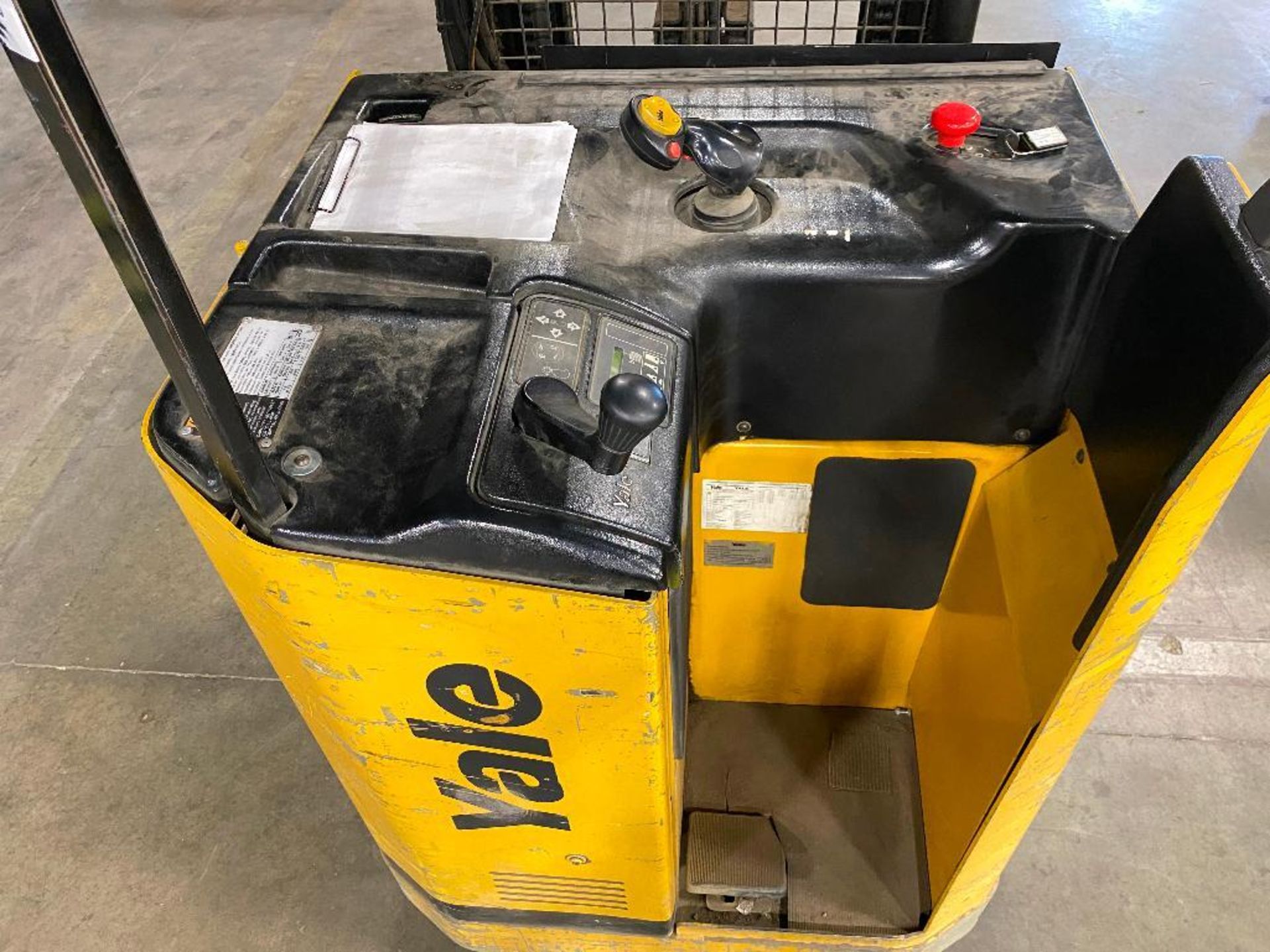 Yale NR035AENL36TE095 Electric Lift Truck w/ Hawker PH3M- 18-775 Battery Charger - Image 5 of 11