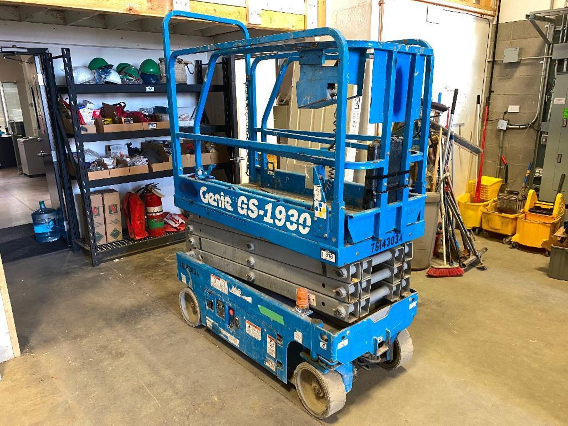 Genie GS - 1930 Electric Scissor Lift