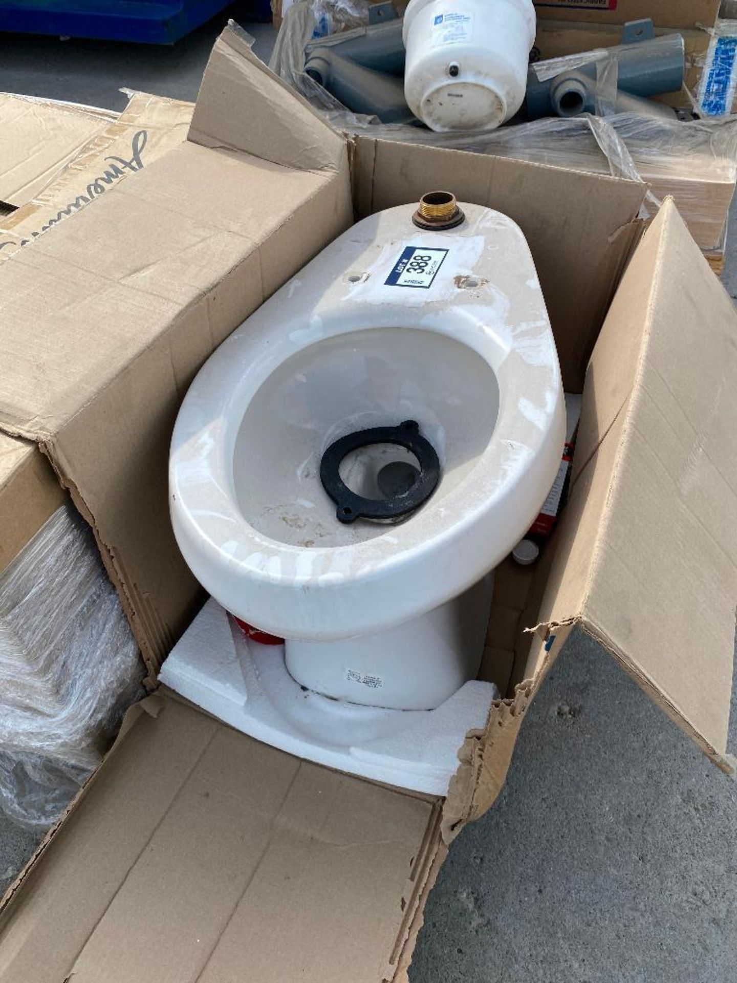 Pallet of Toilet Bowl (No Tank) and Urinal - Image 2 of 4