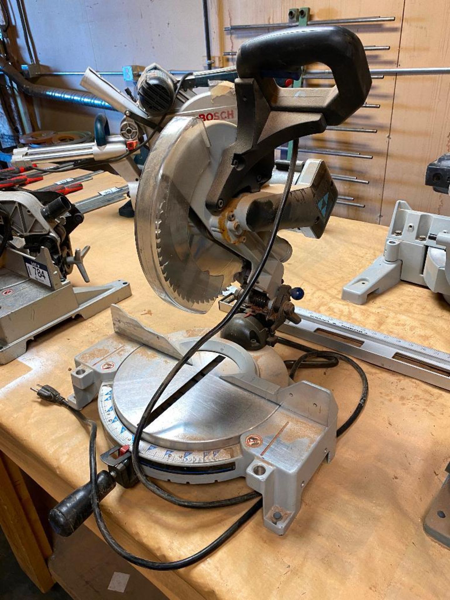 Delta 10" Miter Saw - Image 2 of 3