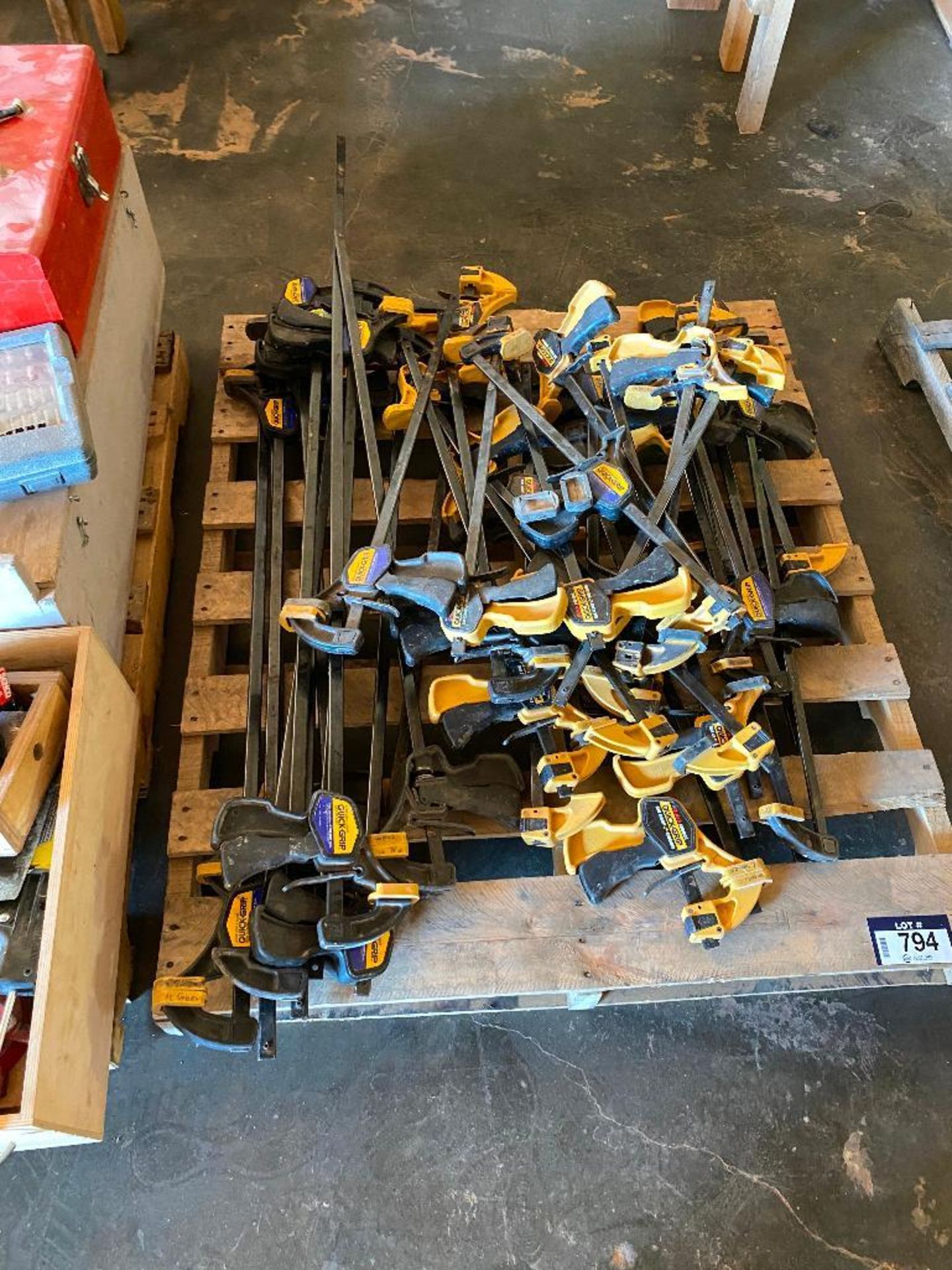 Pallet of Asst. Size Quick-Grip Clamps