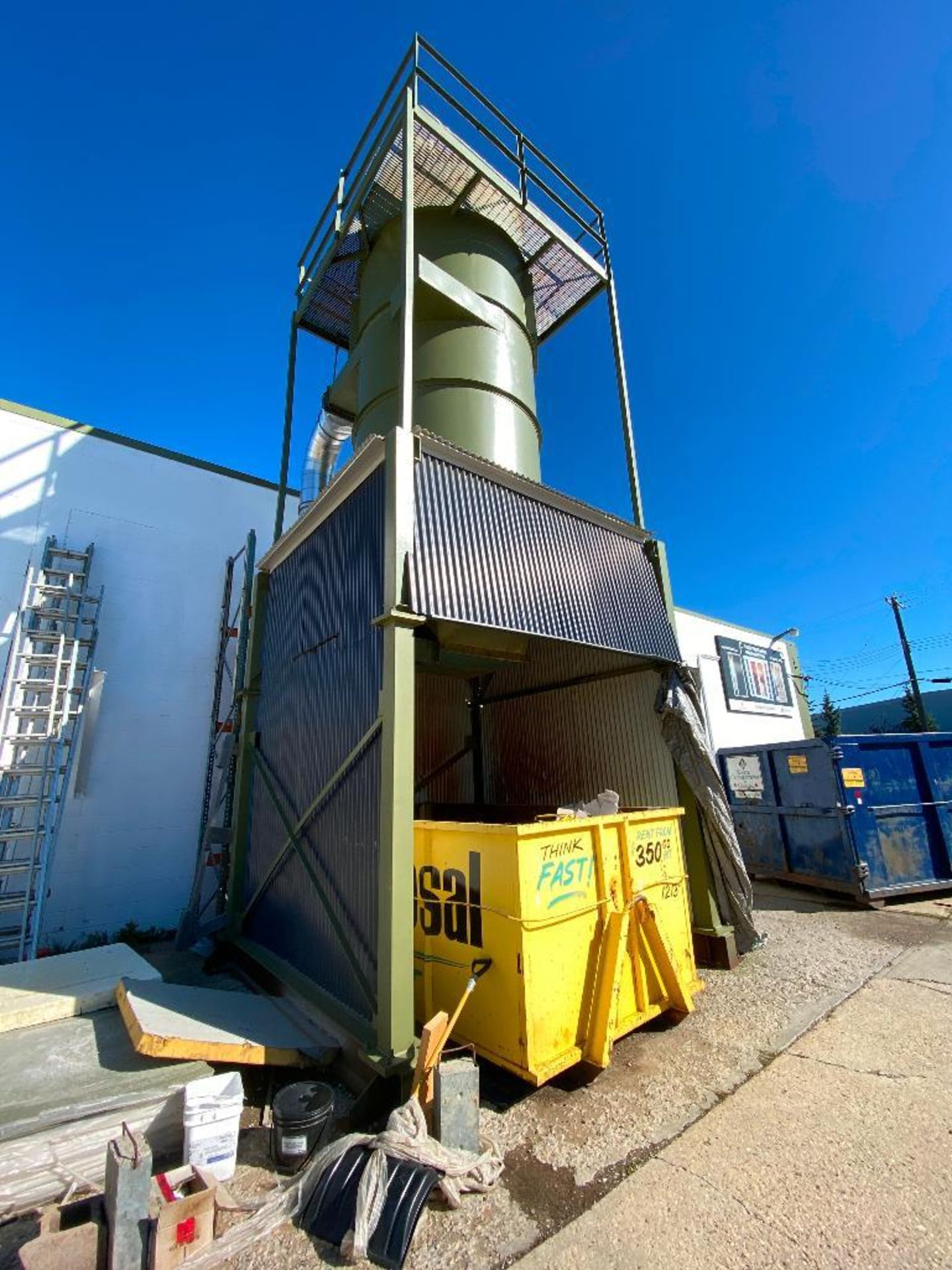 Commercial Dust Collecting System