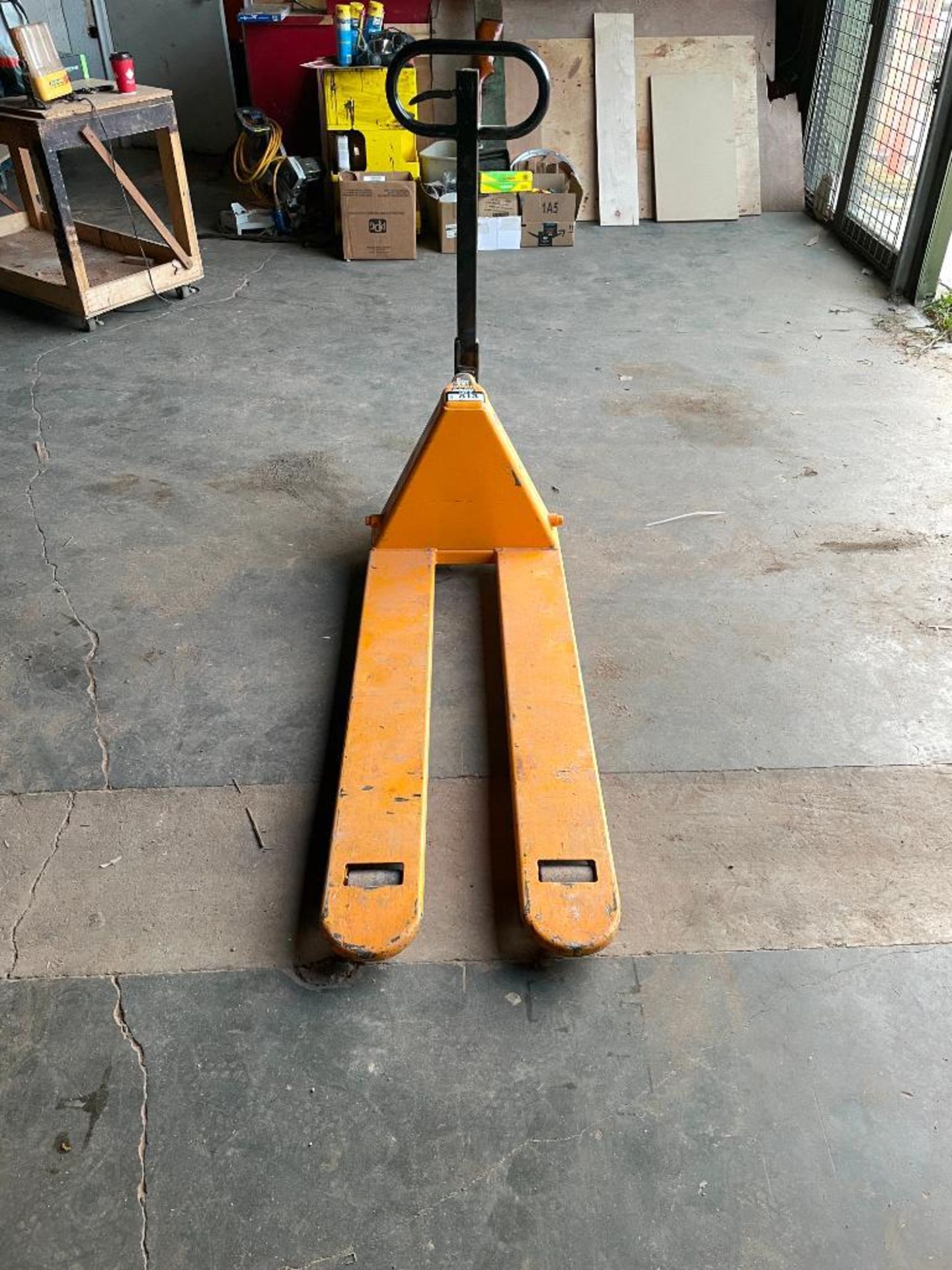 5500 Lbs Capacity Pallet Jack