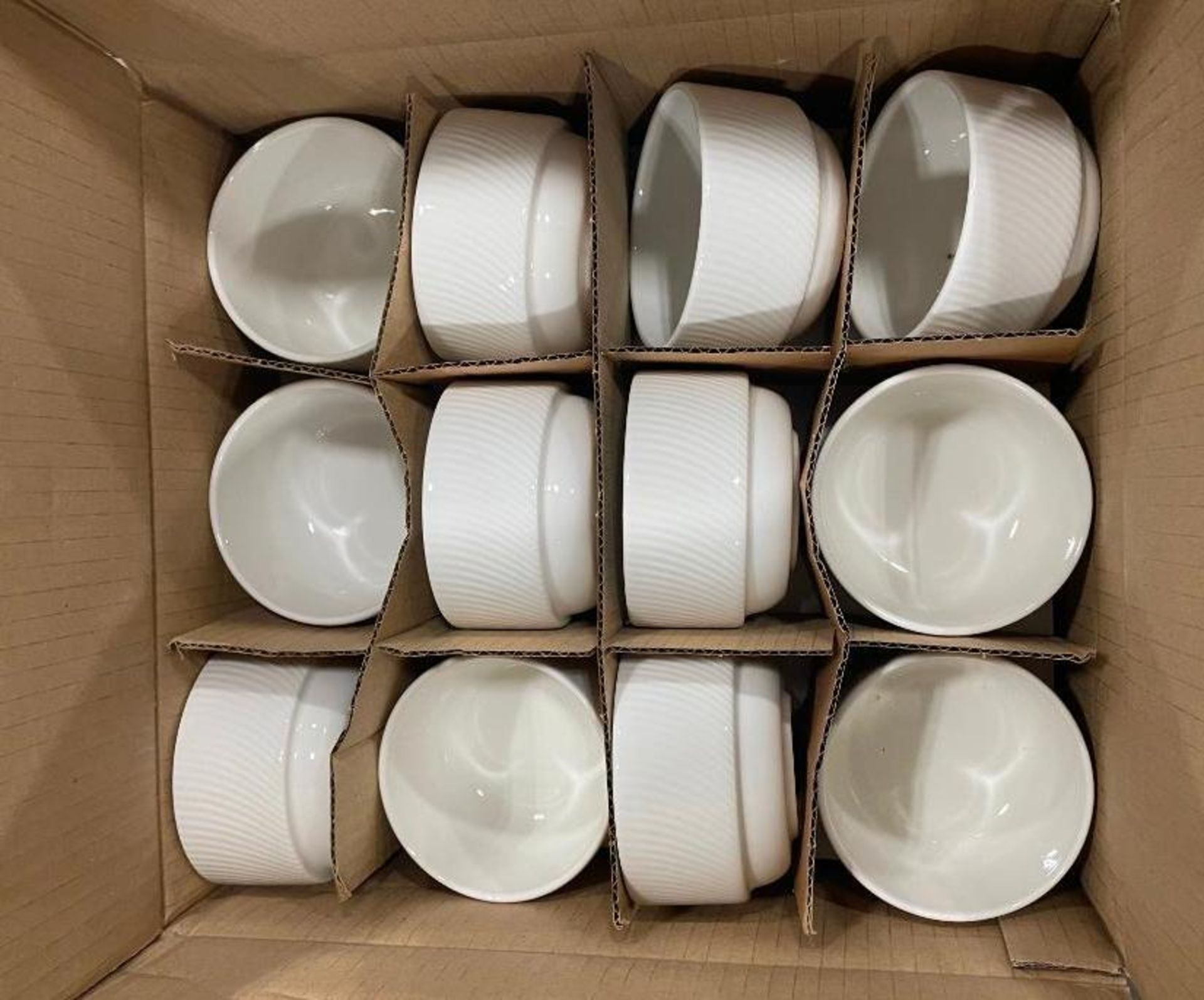 DUDSON TWIST 10OZ SOUP CUP STACKABLE - 36/CASE MADE IN ENGLAND