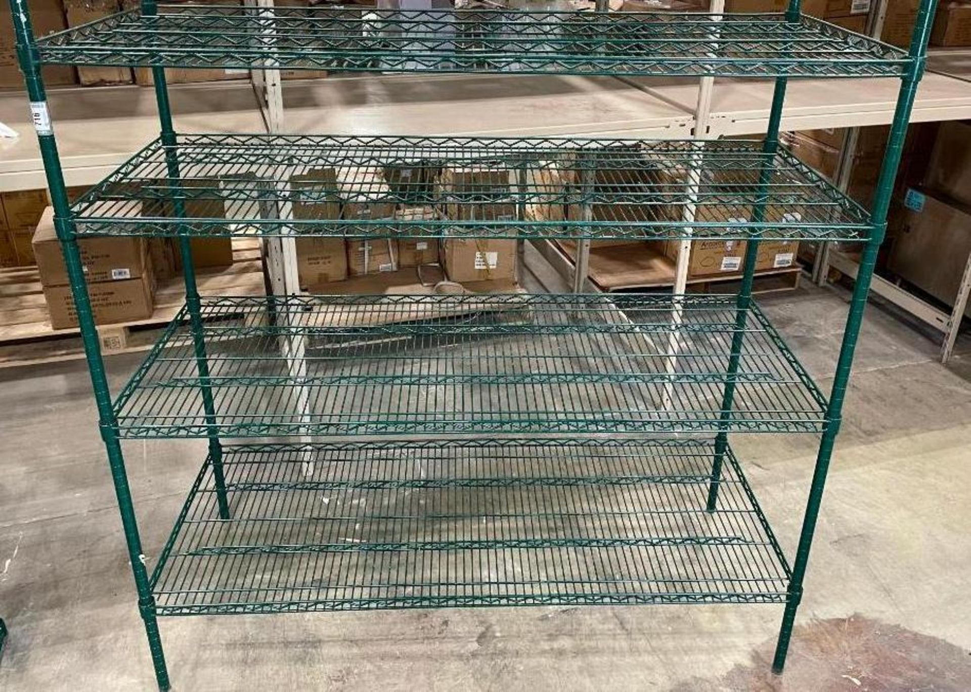 4 TIER GREEN WIRE STORAGE RACK - Image 3 of 3