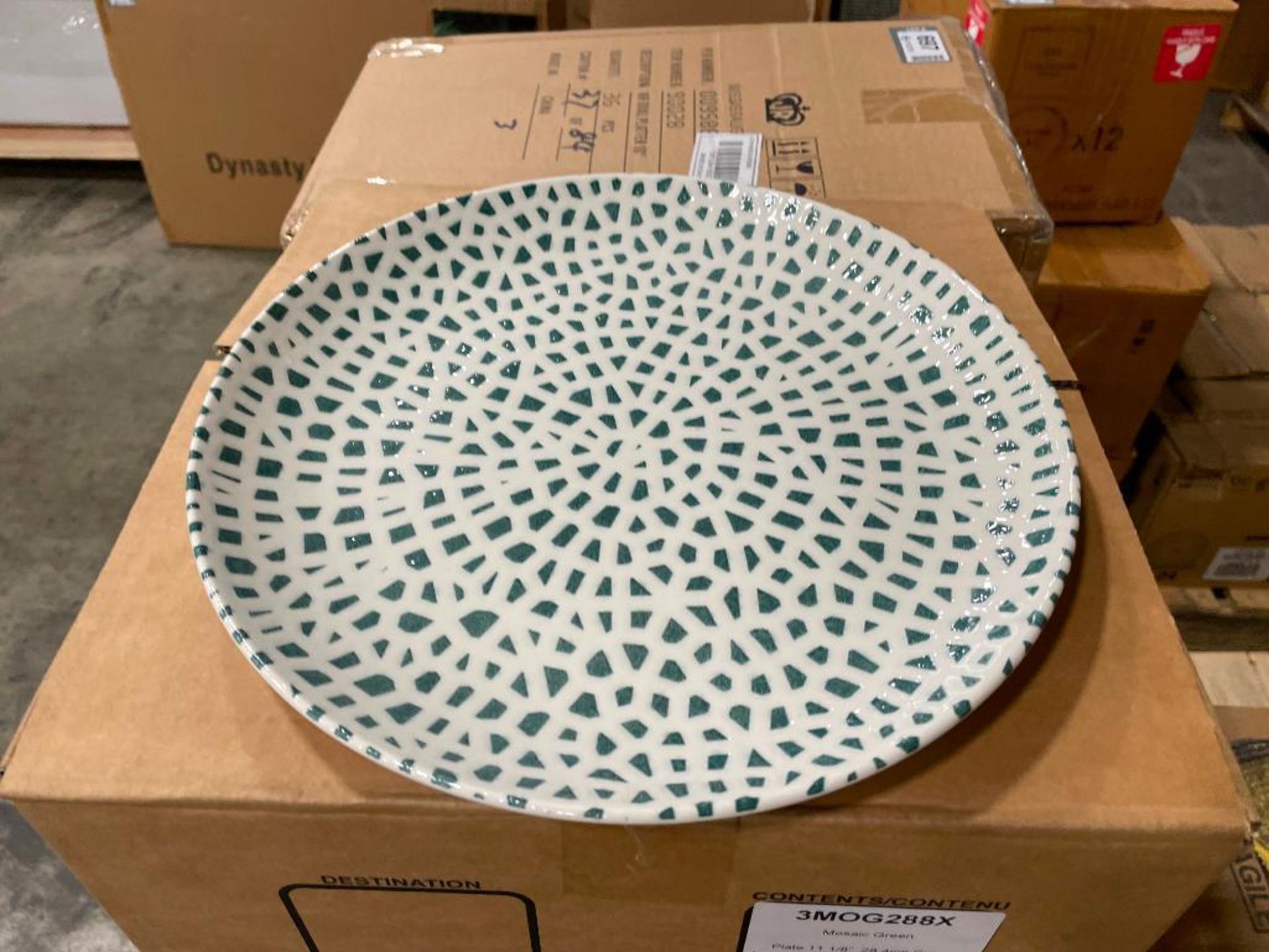 4 CASES OF DUDSON MOSAIC GREEN 11 1/8" PLATES - 12/CASE, MADE IN ENGLAND - Image 5 of 7