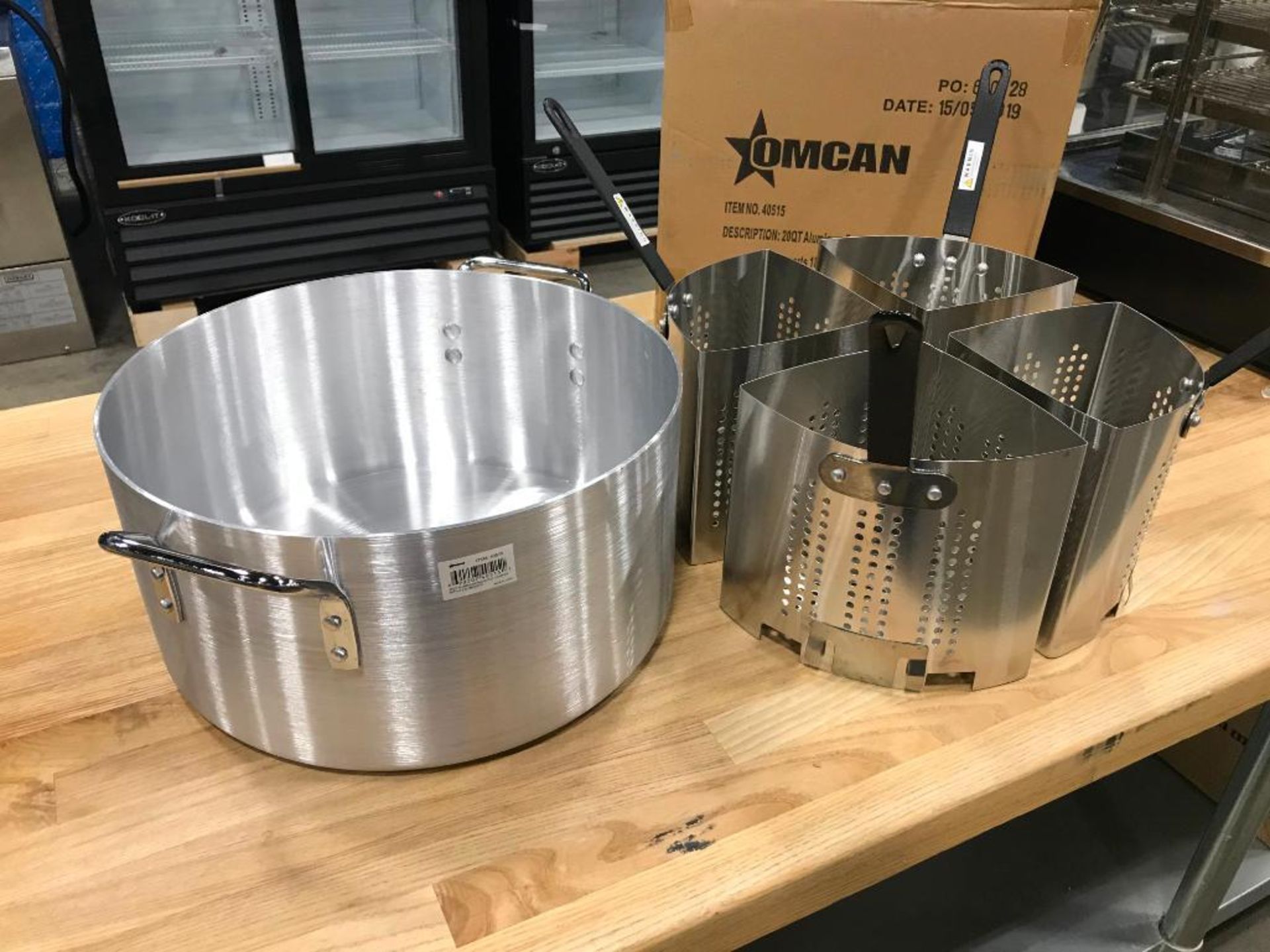 ALUMINUM PASTA COOKER SET, 4 SEPARATE STAINLESS COOKING COMPARTMENTS - Image 3 of 4