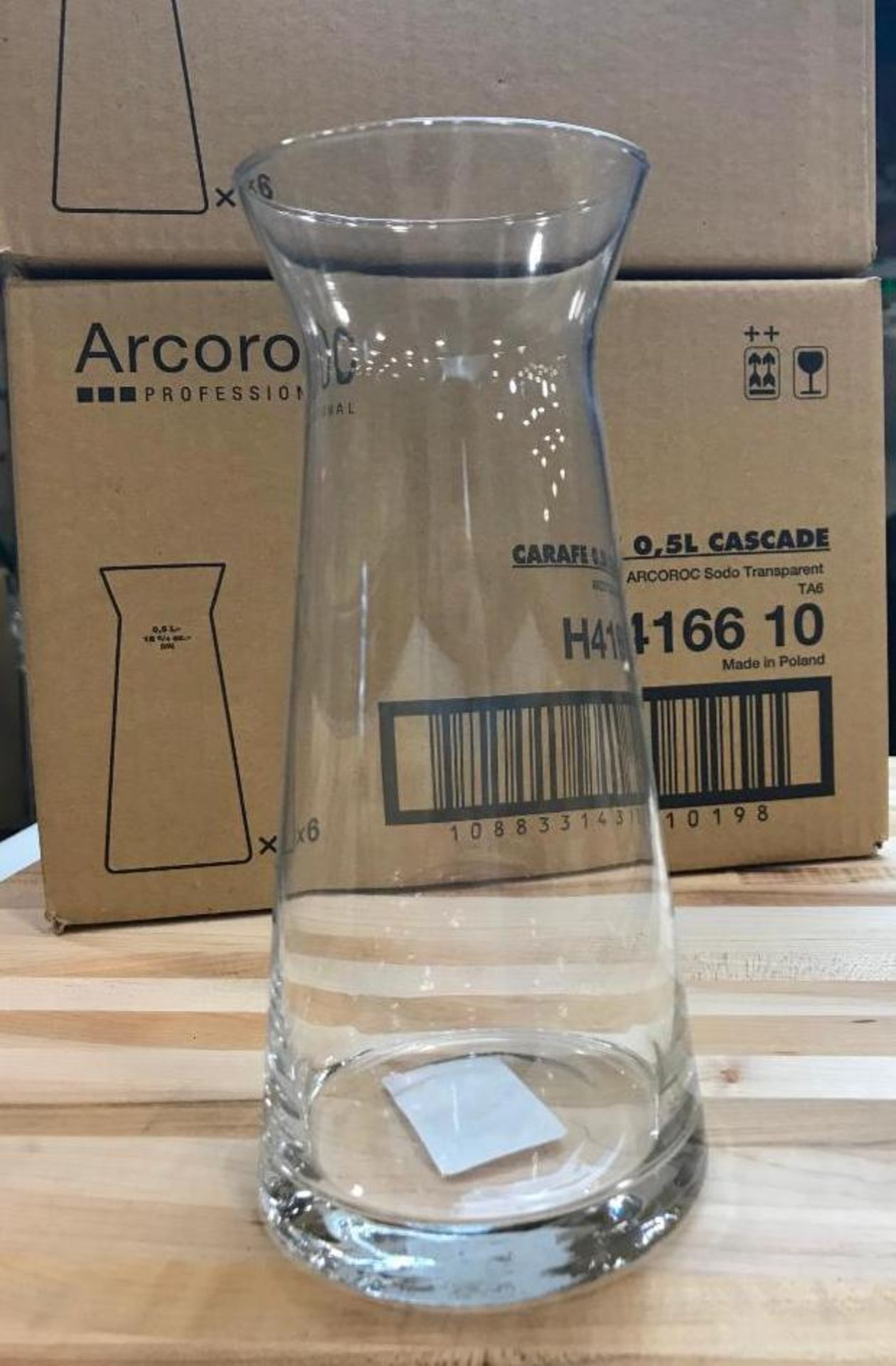 2 CASES OF ARCOROC H4166 CASCADE 17 OZ DECANTER - LOT OF 12 - NEW - Image 2 of 3