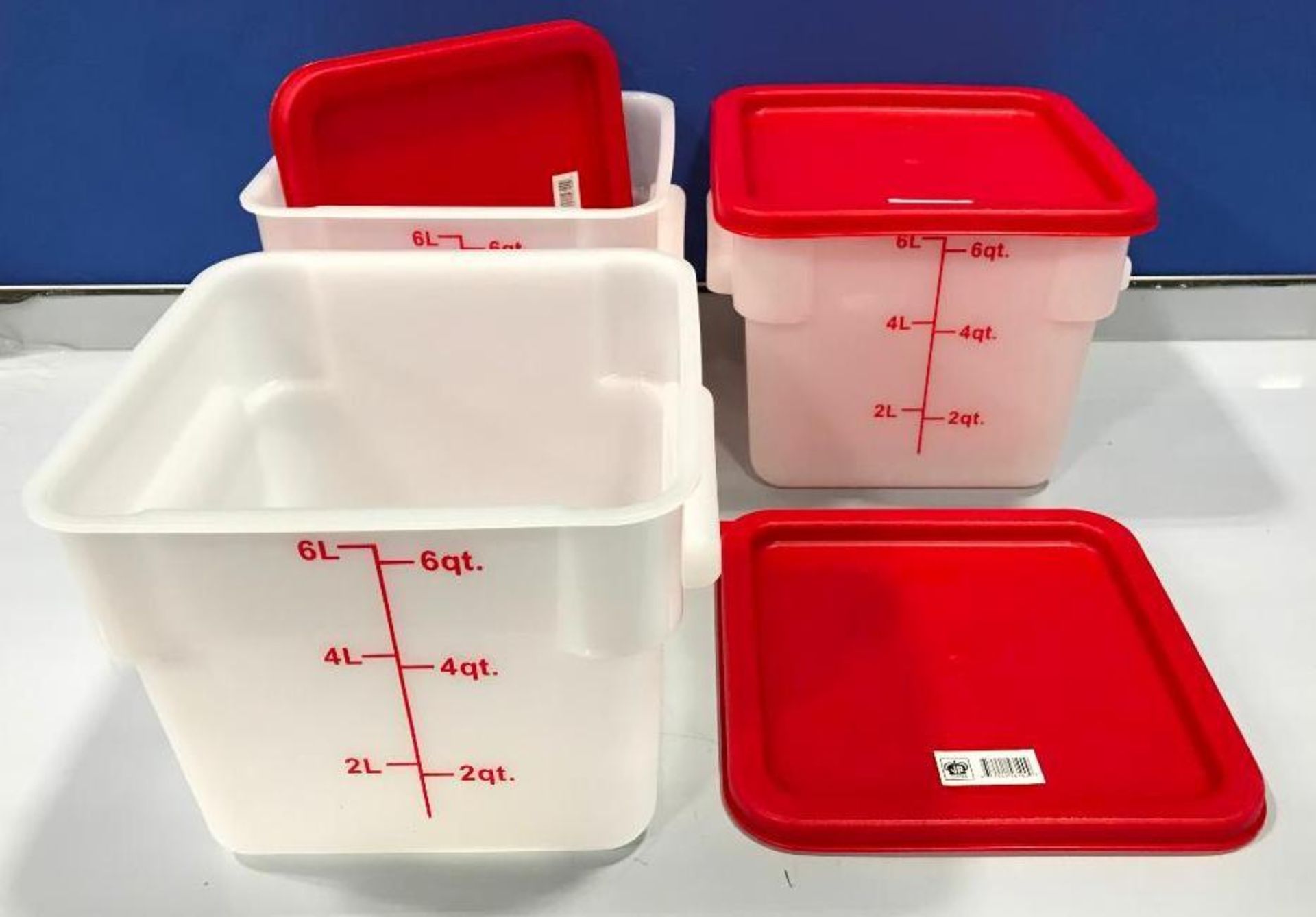 6QT SQUARE WHITE FOOD STORAGE CONTAINER, JOHNSON ROSE 56106 - LOT OF 3 - NEW - Image 2 of 2