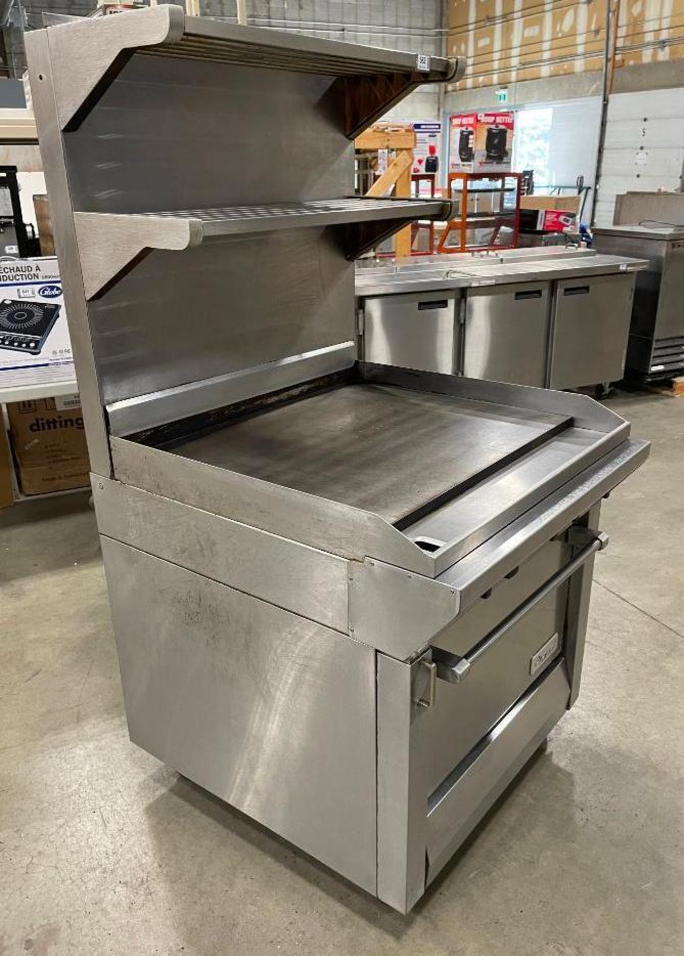 GARLAND M48R MASTER SERIES NATURAL GAS 34" GRIDDLE WITH STANDARD OVEN - Image 3 of 10