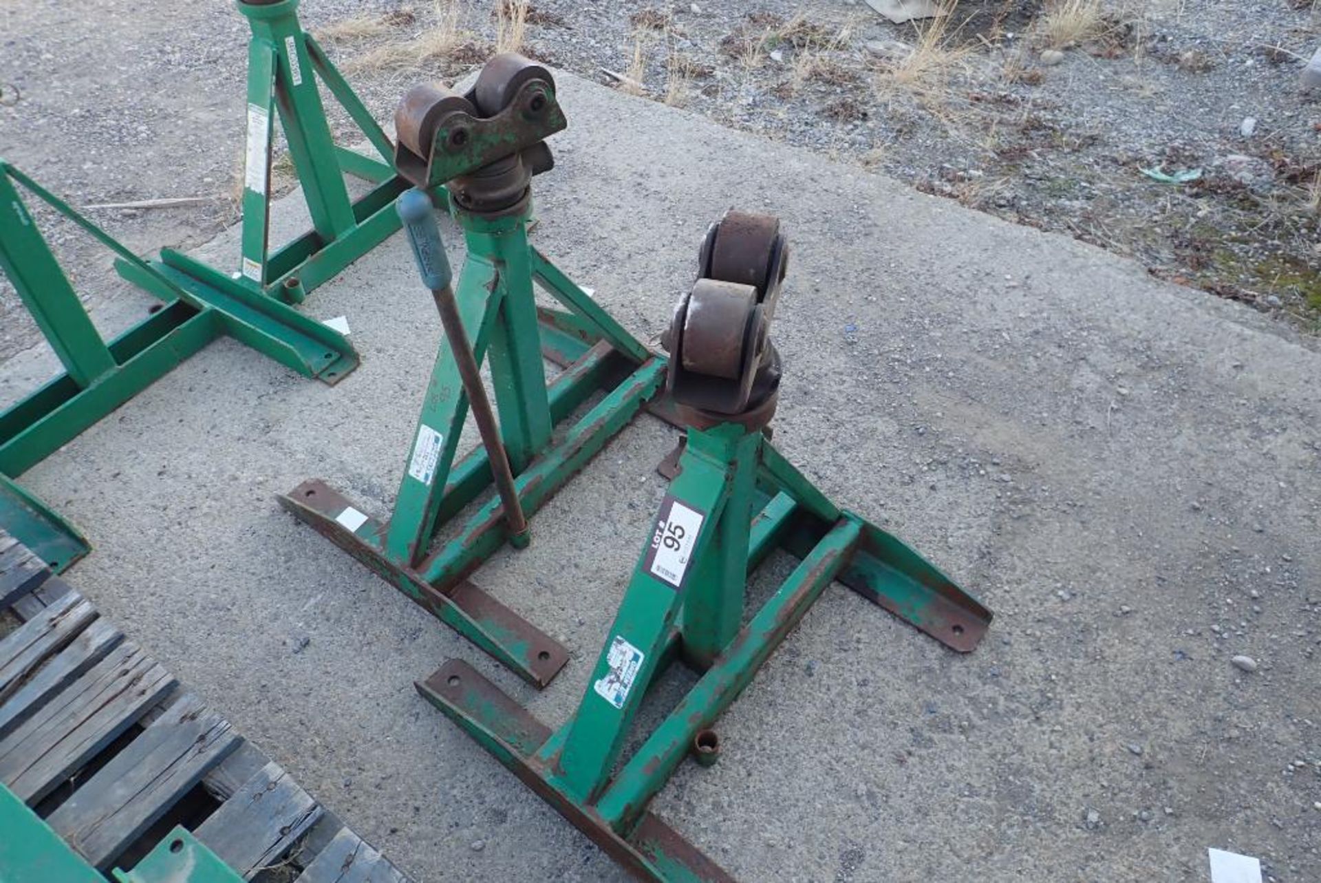 Lot of 2 Greenlee 656 Pipe Stands.