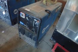 Miller Trailblazer 302 CC/CV AC-DC Gas Welder/ 10,500W Generator **NOTE: REQUIRES FUEL PUMP**