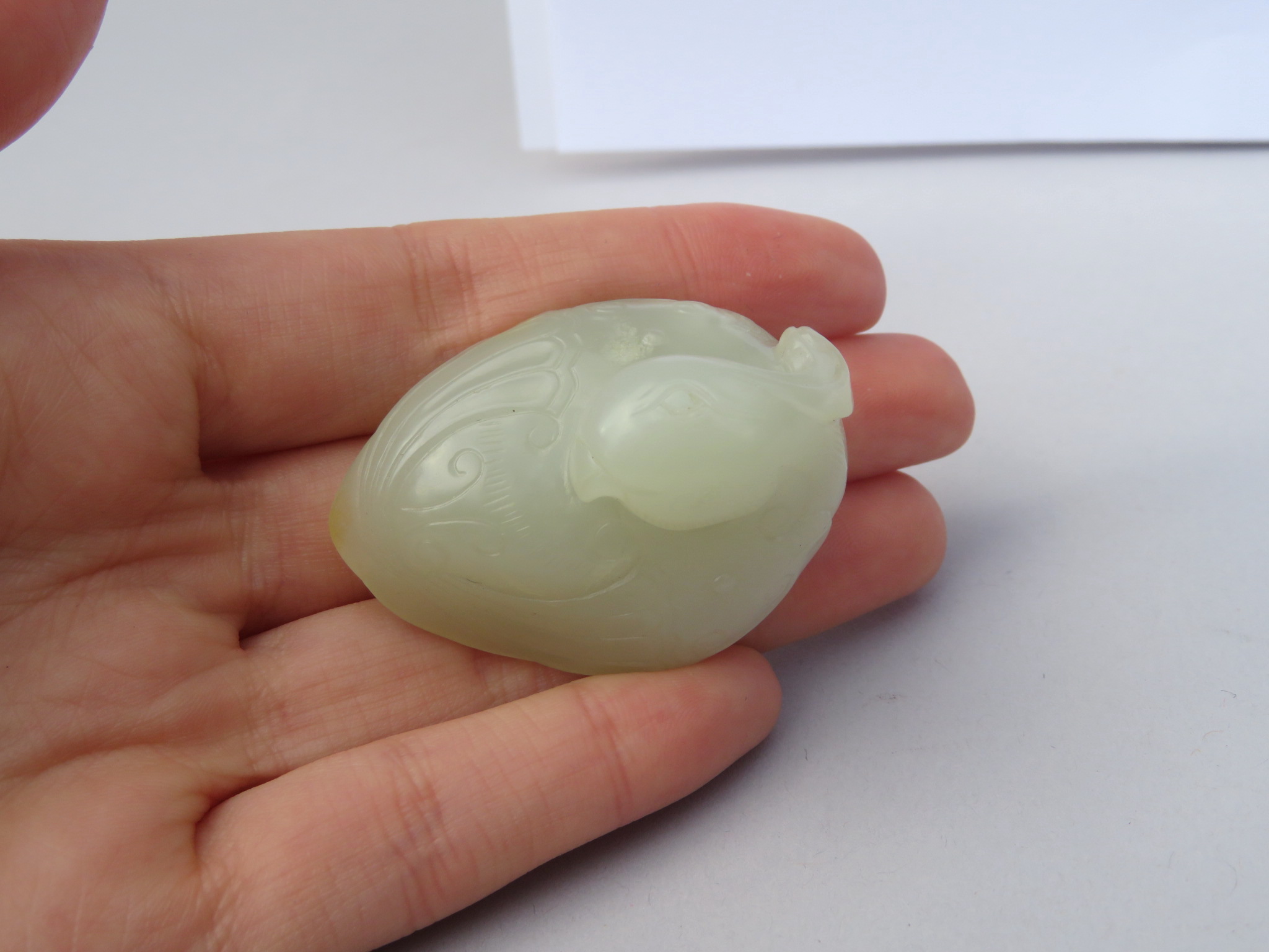 A GOOD CHINESE CELADON JADE CARVING OF A PHOENIX, QING DYNASTY, 18TH CENTURY - Image 10 of 11