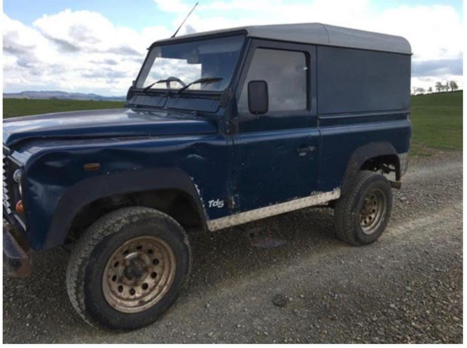 LAND ROVER DEFENDER 90 HARD TOP LOCATION N IRELAND