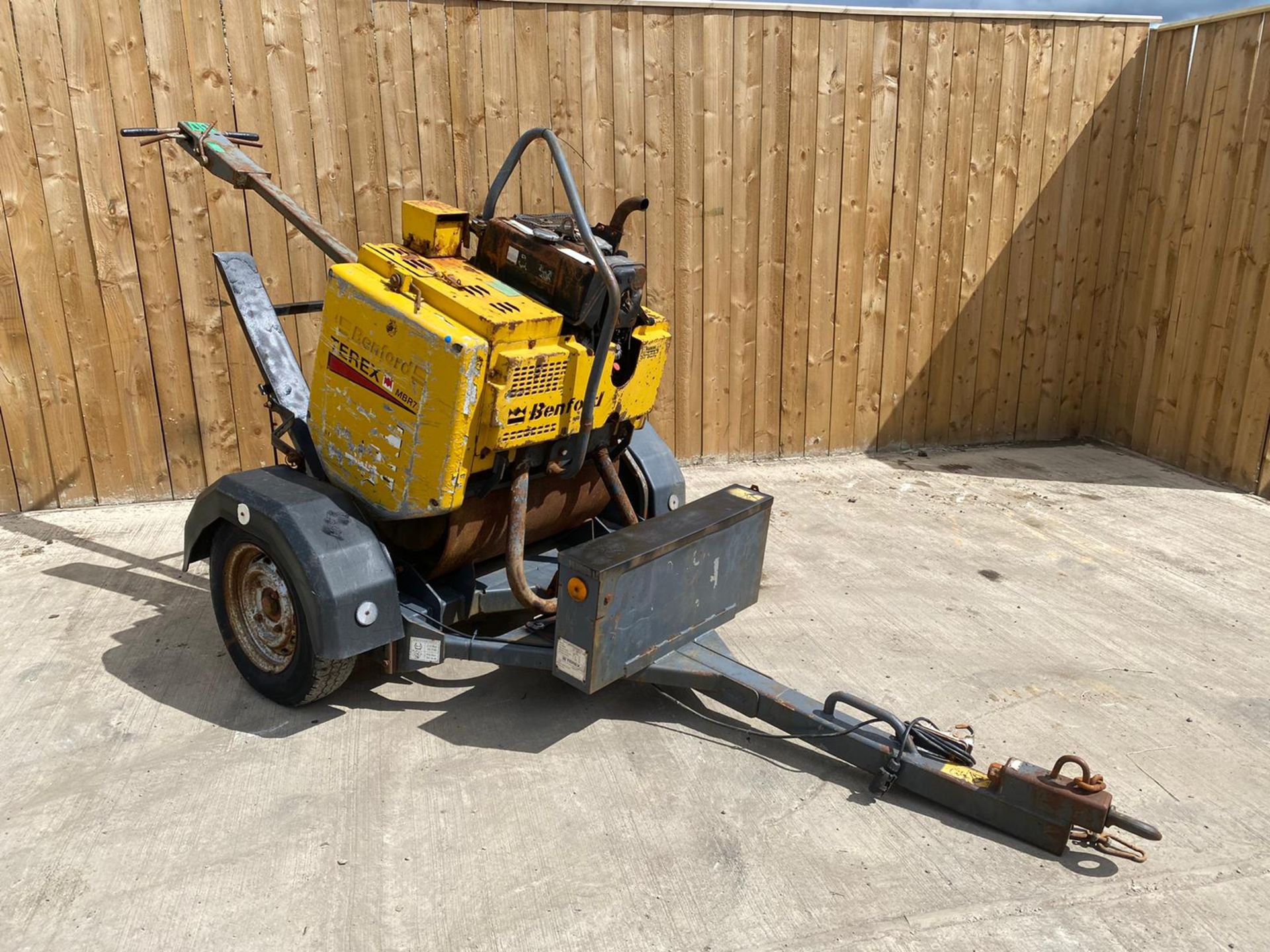 TEREX MBR71 HATZ DIESEL ROLLER AND TRAILER LOCATION NORTH YORKSHIRE - Image 2 of 2