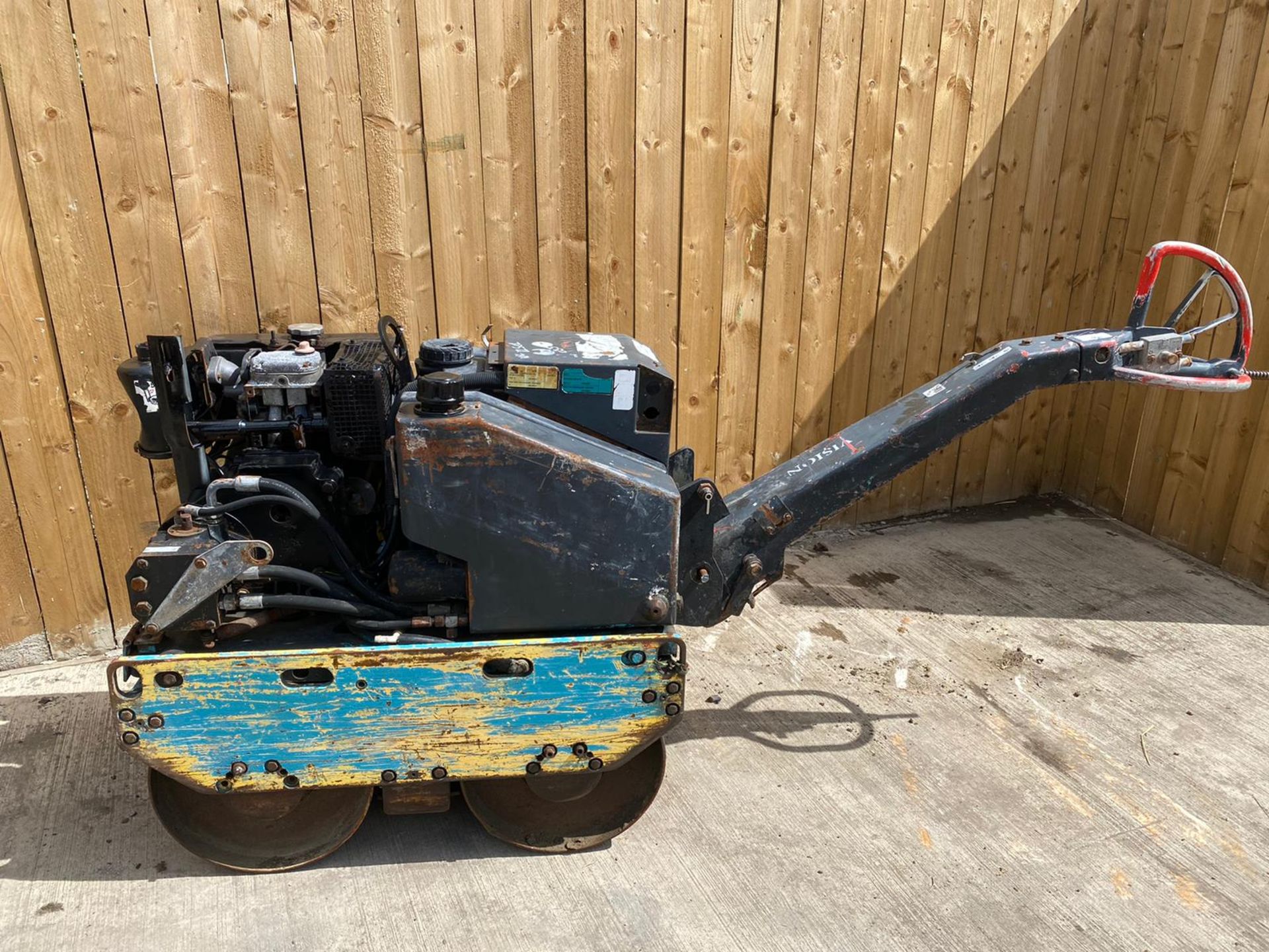 BOMAG DOUBLE DRUM ROLLER LOCATION NORTH YORKSHIRE