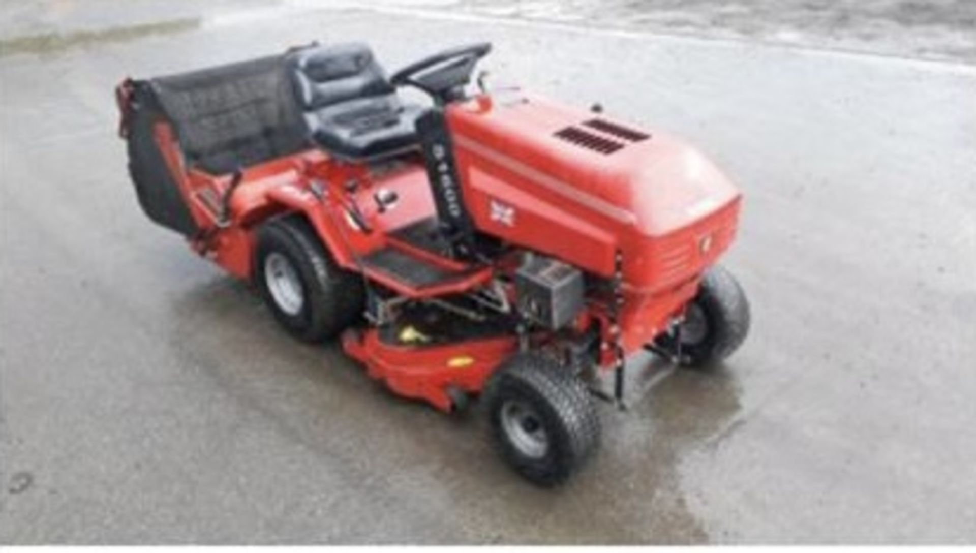 WESTWOOD S1600 PETROL MOWER LOCATION N IRELAND