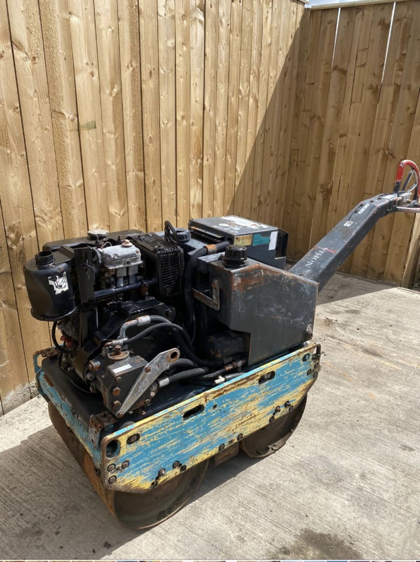 BOMAG DOUBLE DRUM ROLLER LOCATION NORTH YORKSHIRE