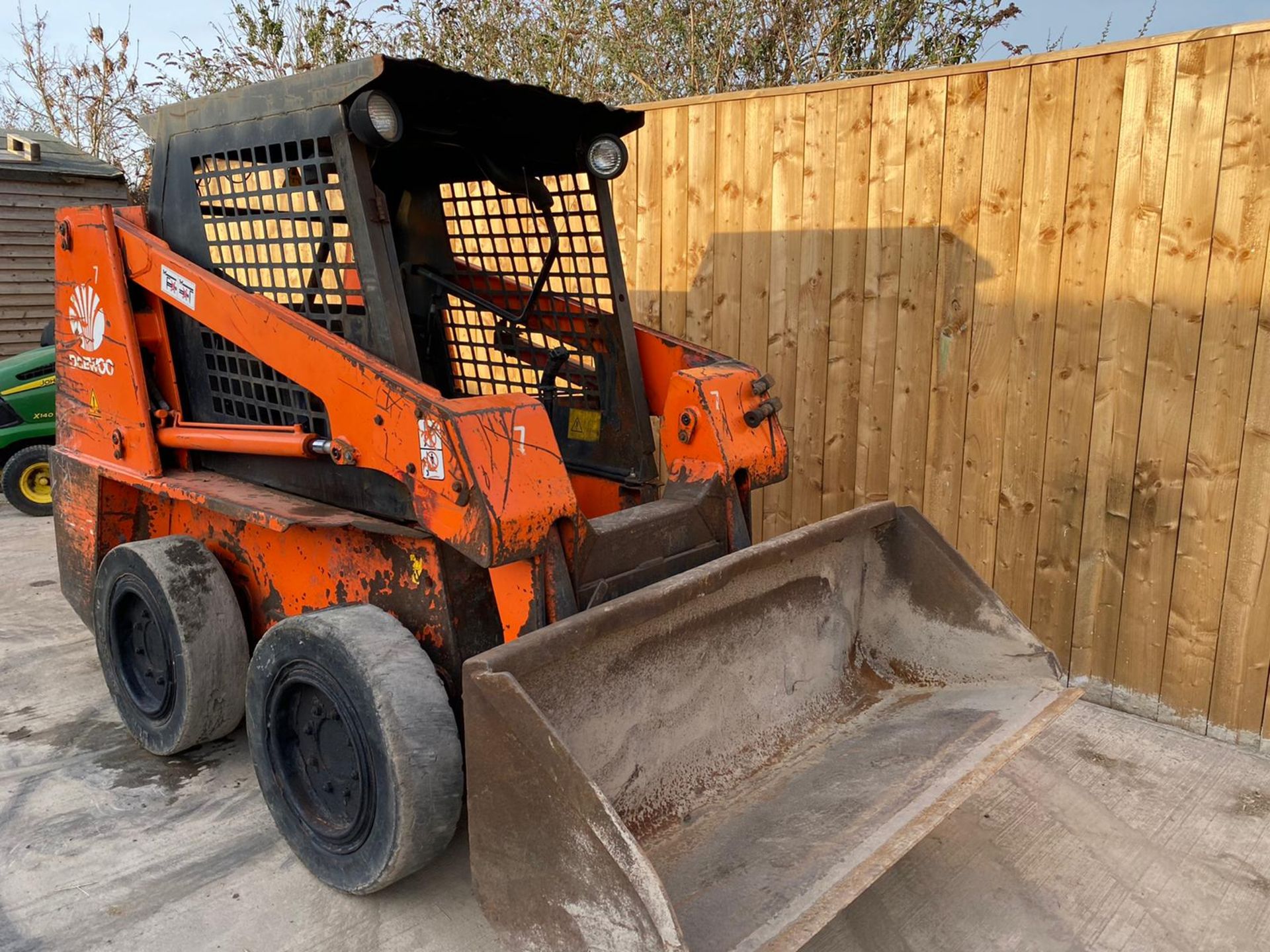 DEAWOO SKID LOADER LOCATION NORTH YORKSHIRE - Image 8 of 8