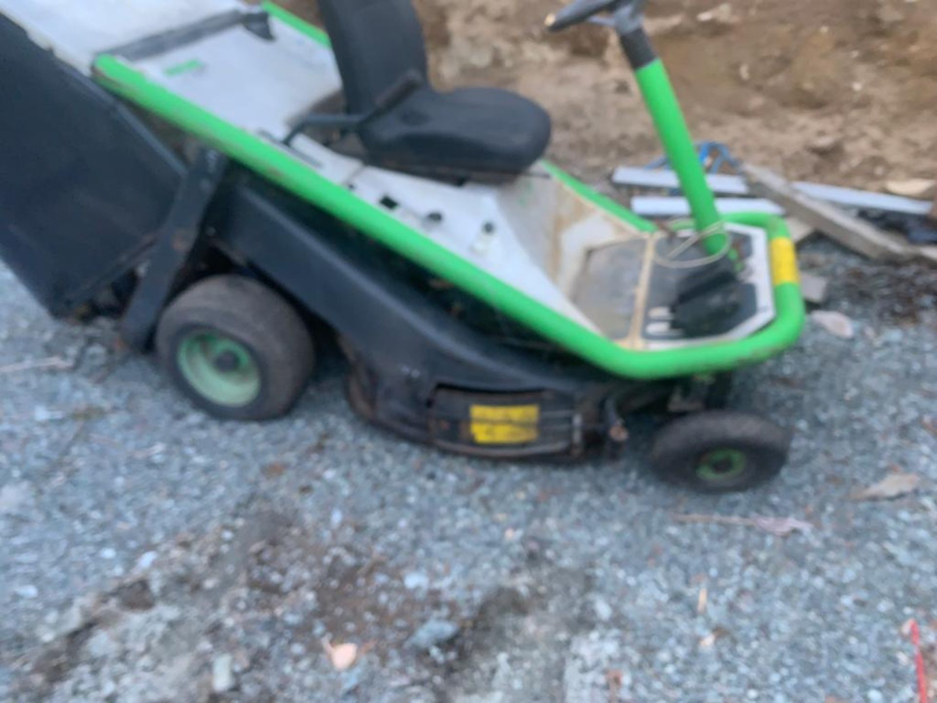 ETESIA BAHIA RIDE ON MOWER LOCATION N IRELAND