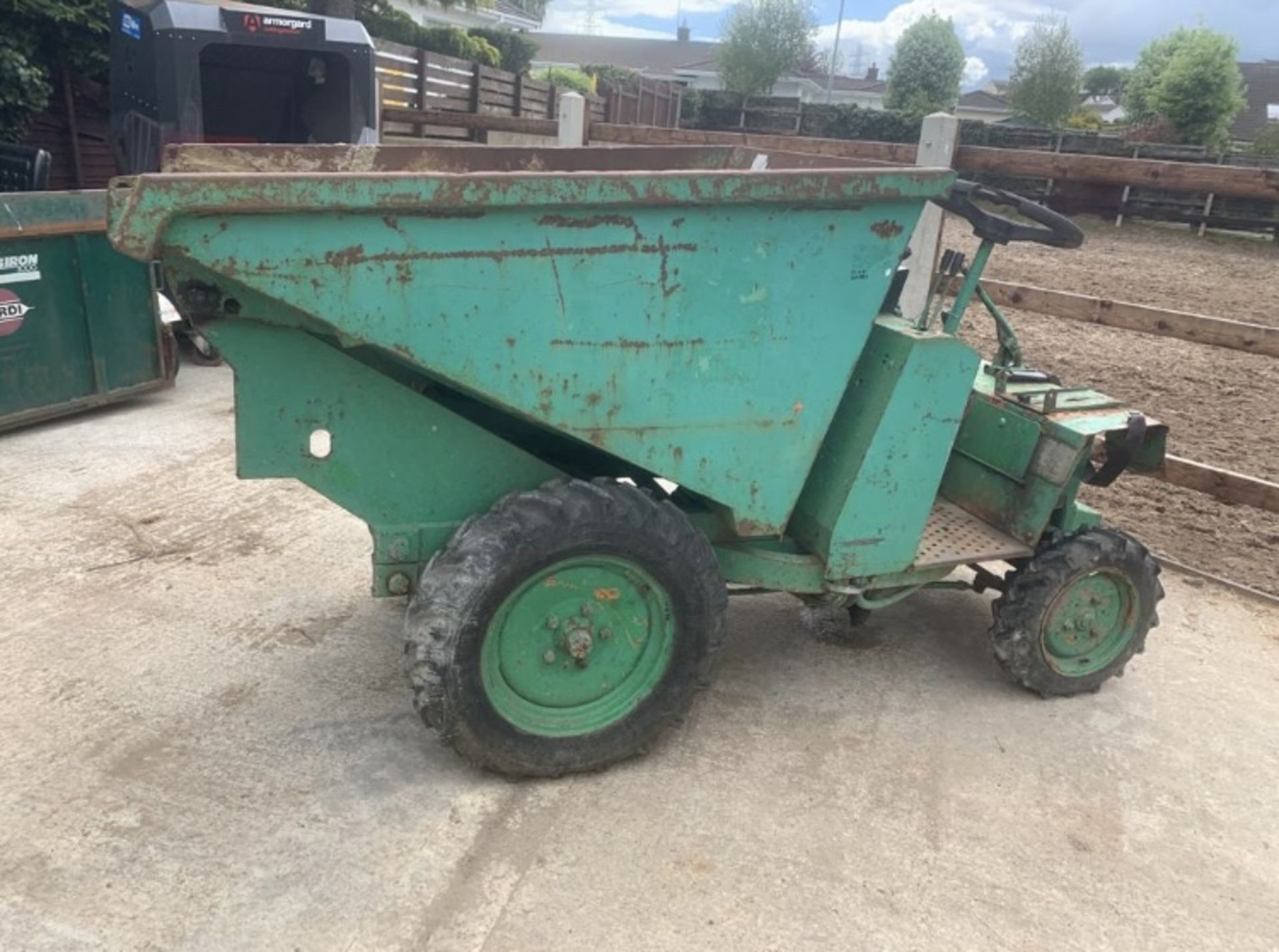 AUSA 4X4 DIESEL HI TIP DUMPER LOCATION N IRELAND