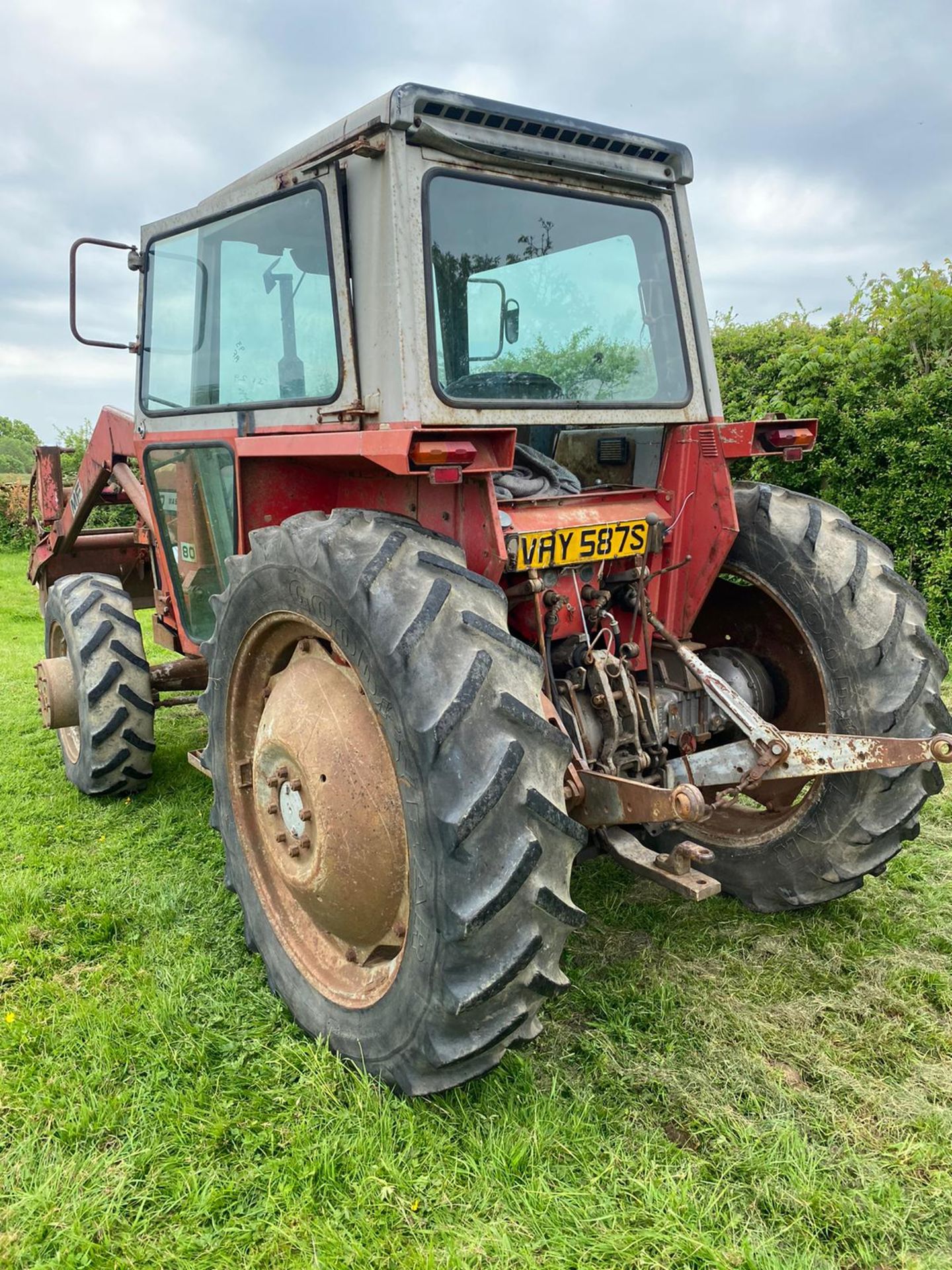 ,MASSEY FERGUSON 590 DIESEL LOADER TRACTOR LOCATION NORTH YORKSHIRE - Image 5 of 7