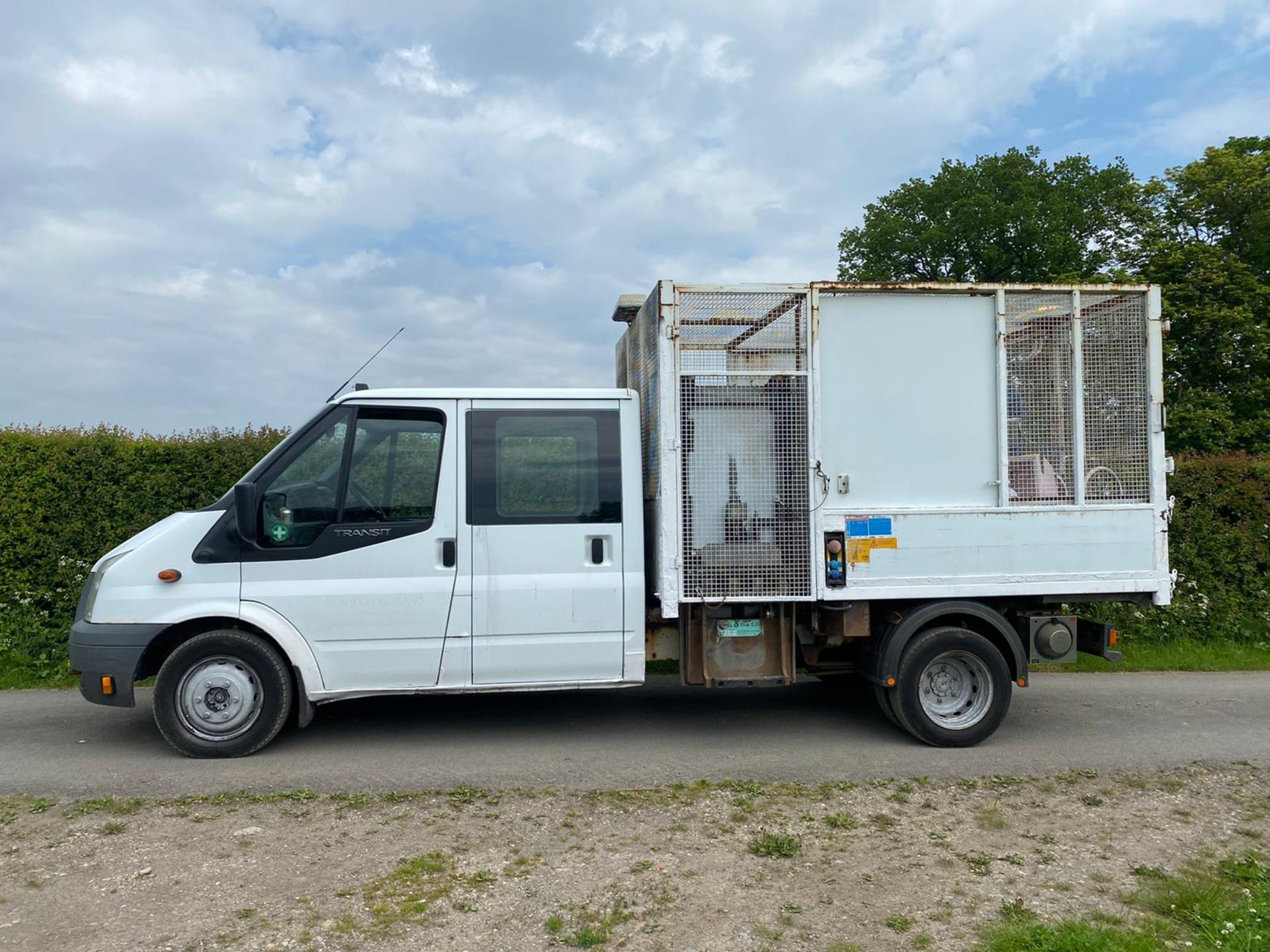 2011 FORD TRANSIT CREW CAB CAGE TIPPER LOCATION NORTH YORKSHIRE - Image 3 of 9