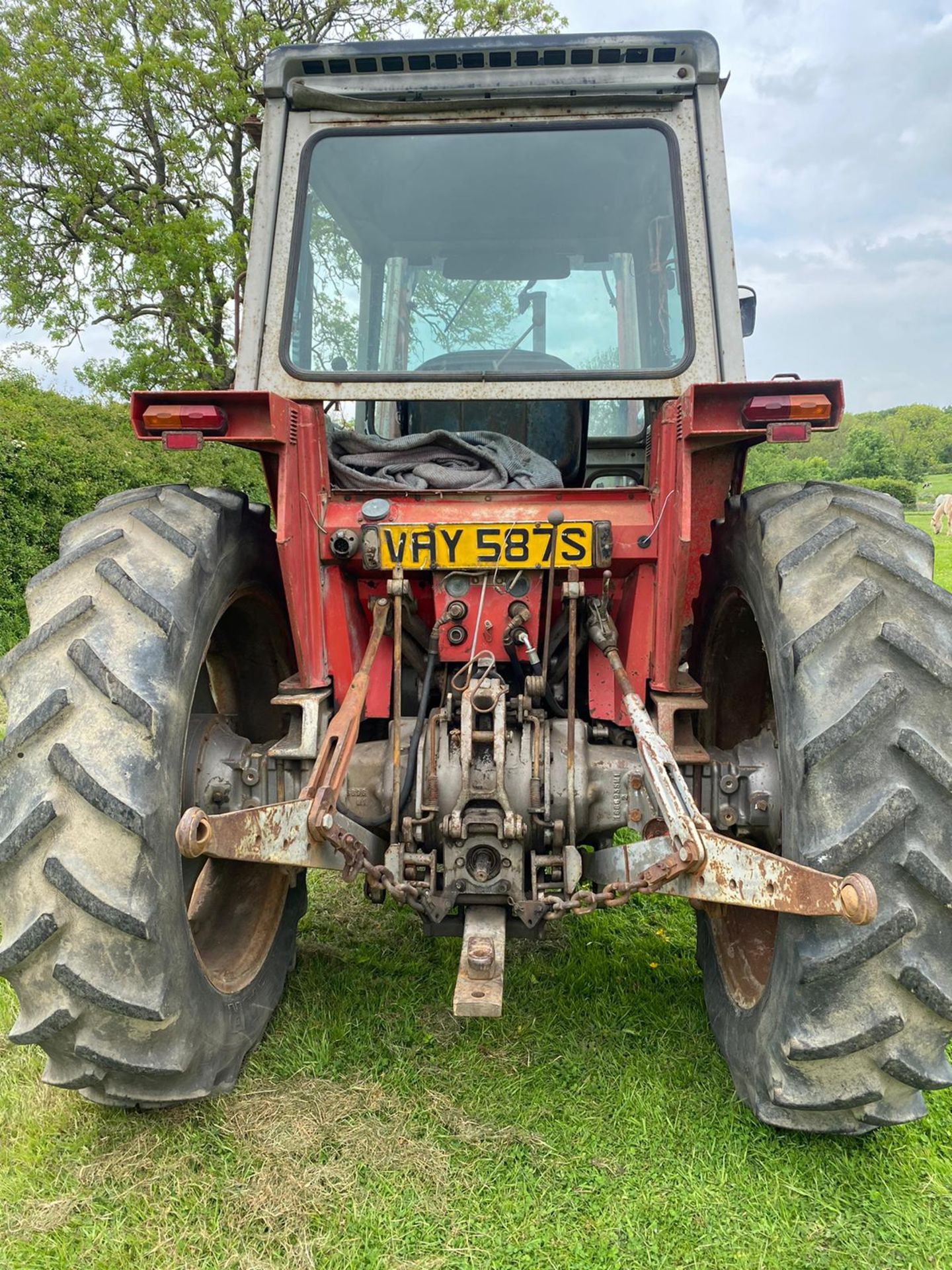 ,MASSEY FERGUSON 590 DIESEL LOADER TRACTOR LOCATION NORTH YORKSHIRE - Image 6 of 7