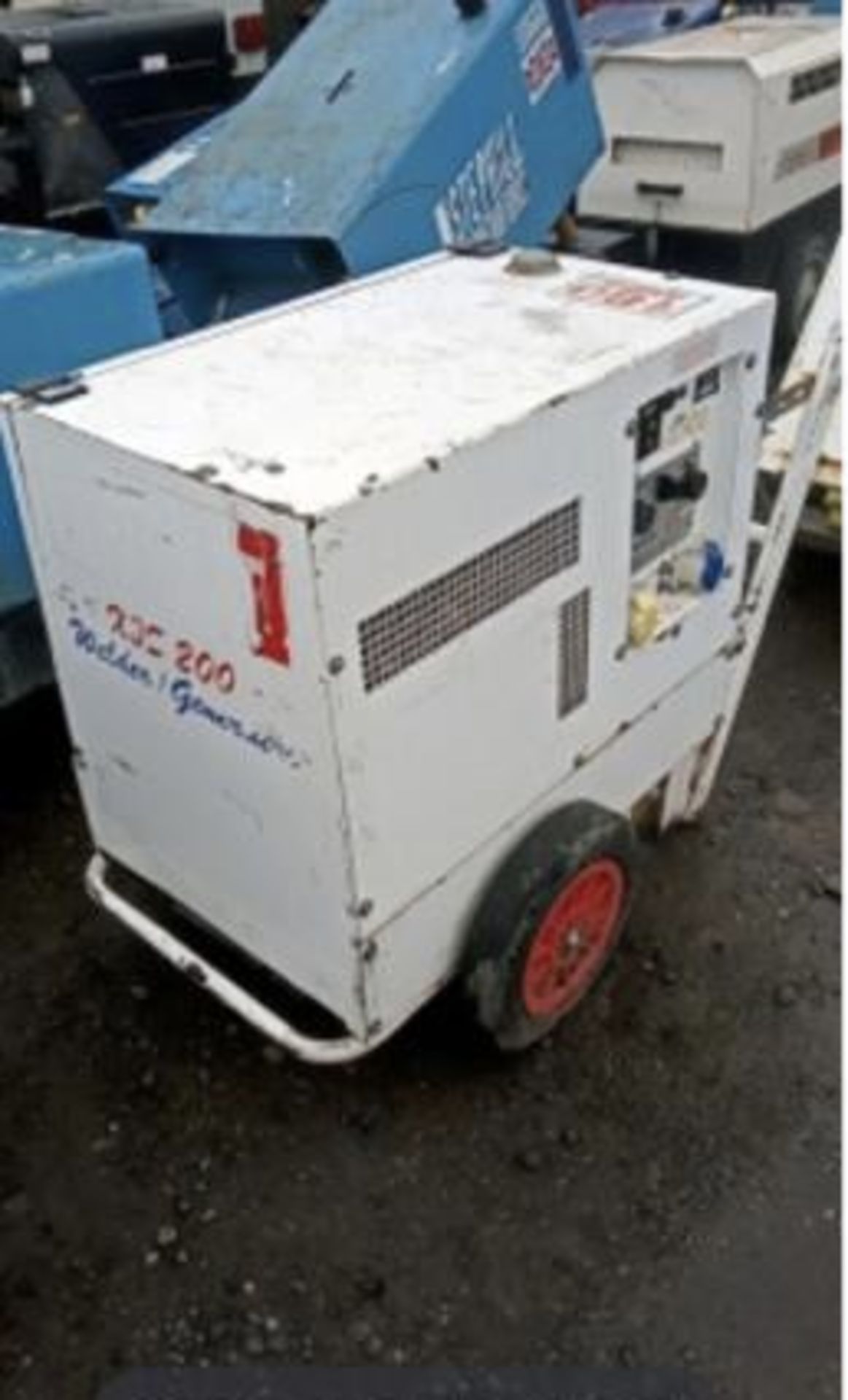 4KW DIESEL WELDER/GENERATOR LOCATION N IRELAND - Image 4 of 6