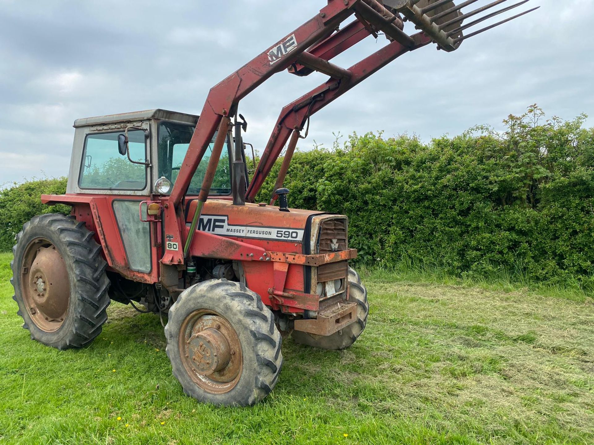 MASSEY FERGUSON 590 DIESEL LOADER TRACTOR LOCATION NORTH YORKSHIRE - Image 6 of 6